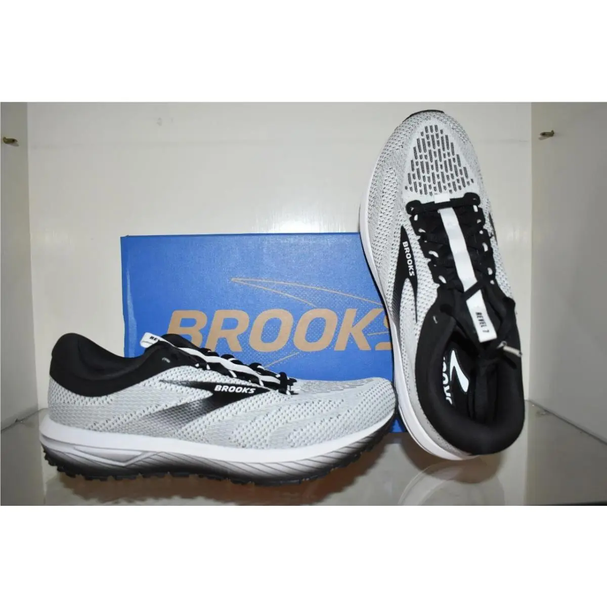 Brooks shoes - Brooks Revel 7 - Revel - 120424 1B 121 - Gray (UPC: 195394520217) 0