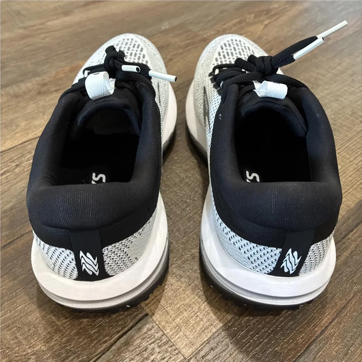 Brooks shoes - Brooks Revel - Revel - 120424 1b 121 - Black 5