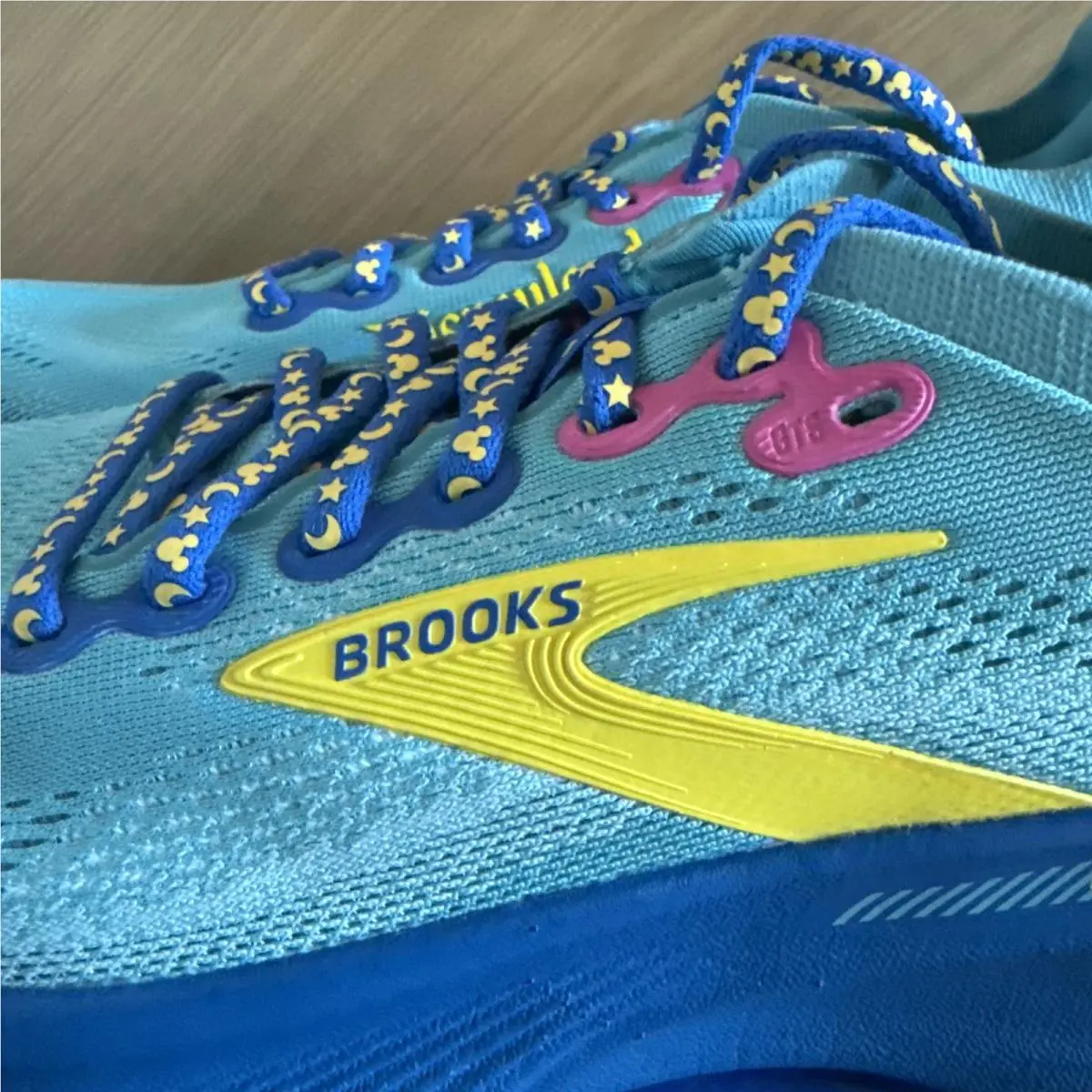 Brooks shoes - Brooks Adrenaline GTS 25 - Adrenaline GTS - 120544 1B 486 - Blue (UPC: 195394833638) 1