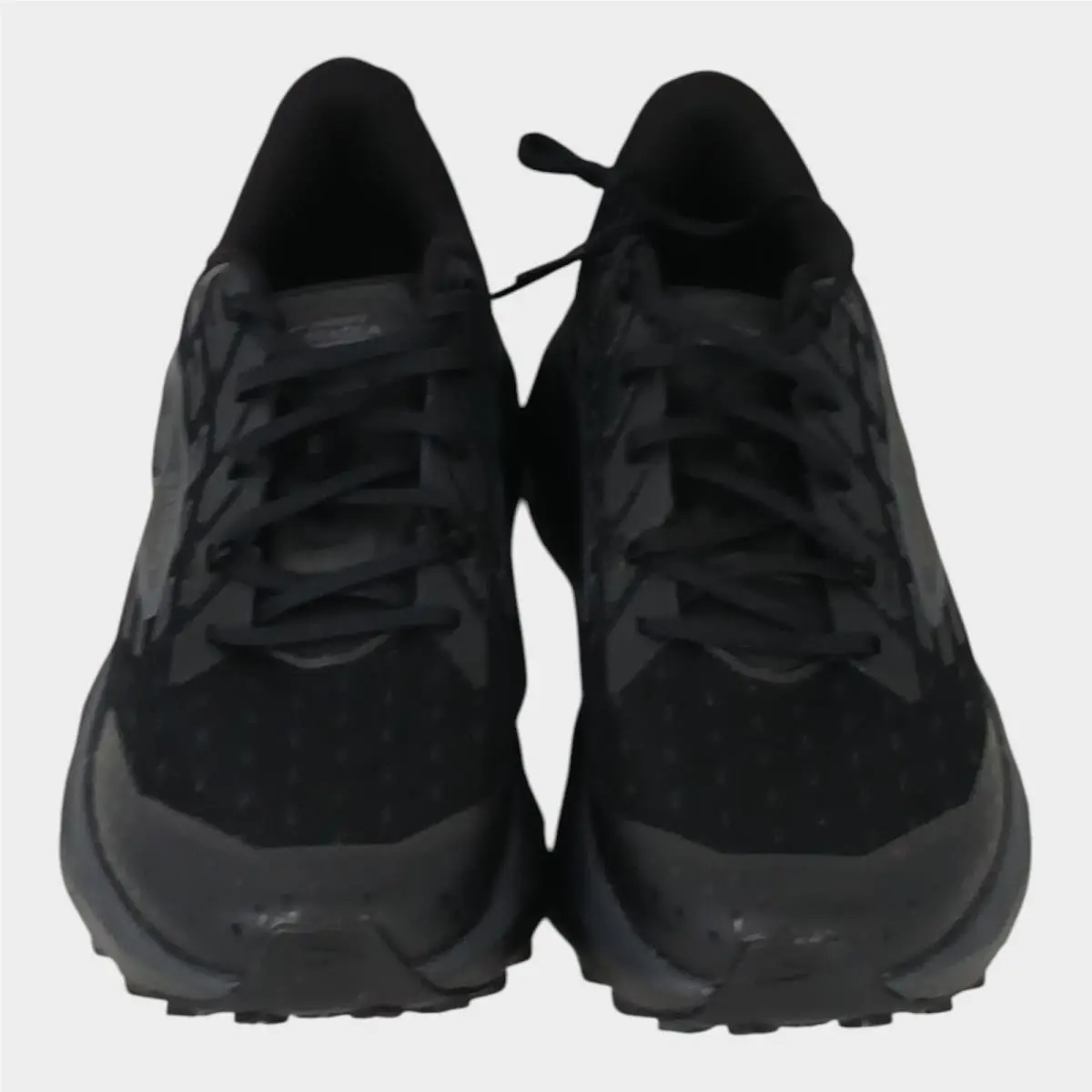 Brooks shoes - As Pictured 2