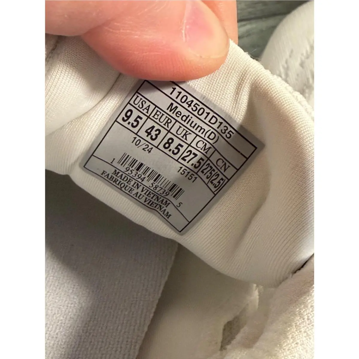 Brooks shoes - White, Black, Grey 11