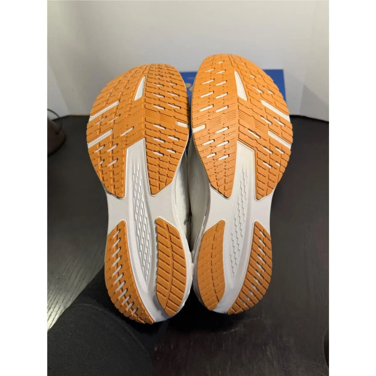 Brooks shoes - White, Black, Grey 12