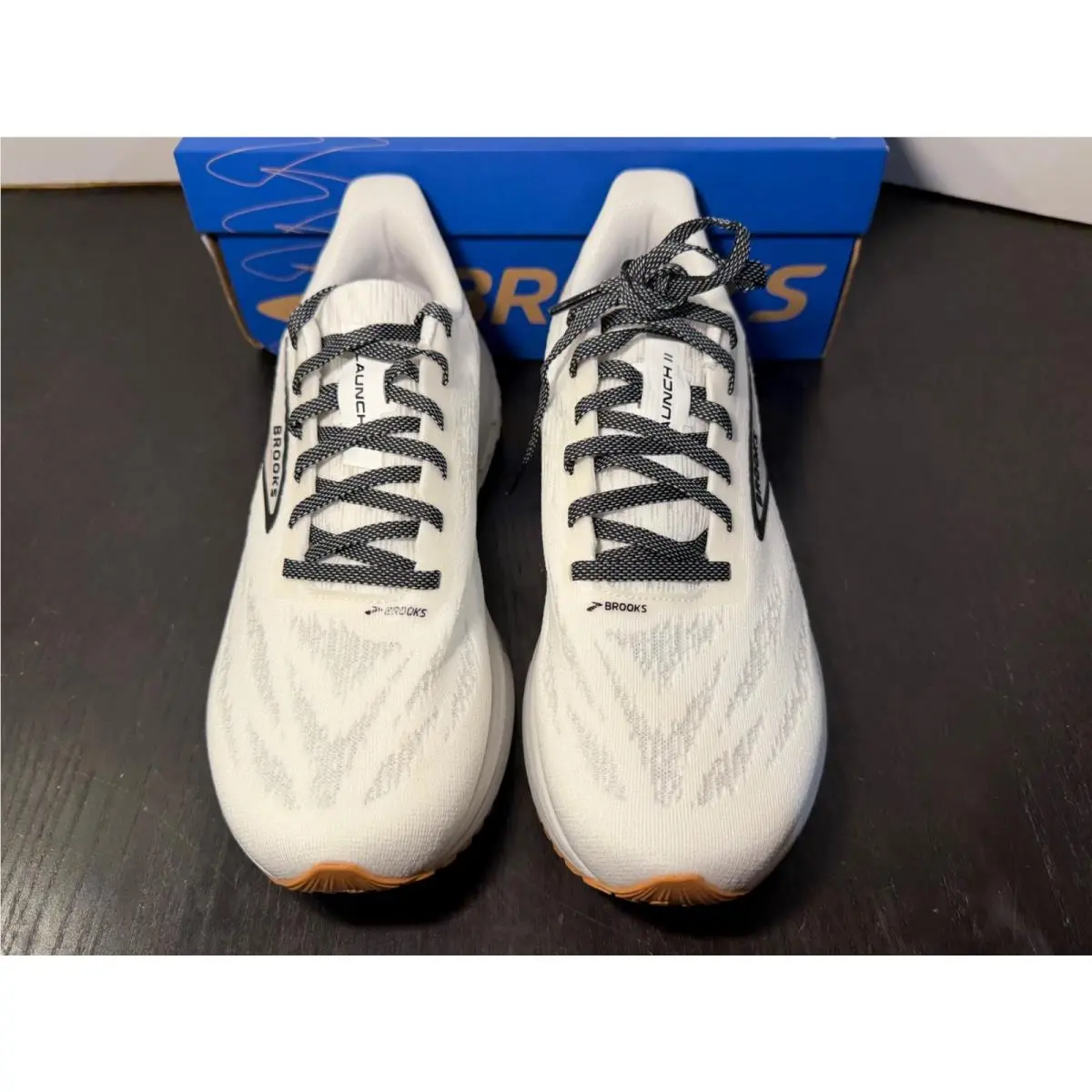 Brooks shoes - White, Black, Grey 2