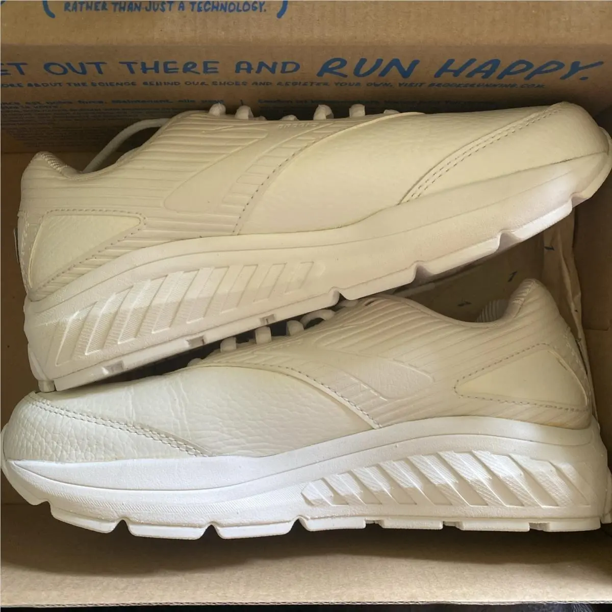 Brooks shoes - BROOKS Addiction Walker 2 - Addiction Walker - 120307 1B 142 - White (UPC: 0190340569135) 8
