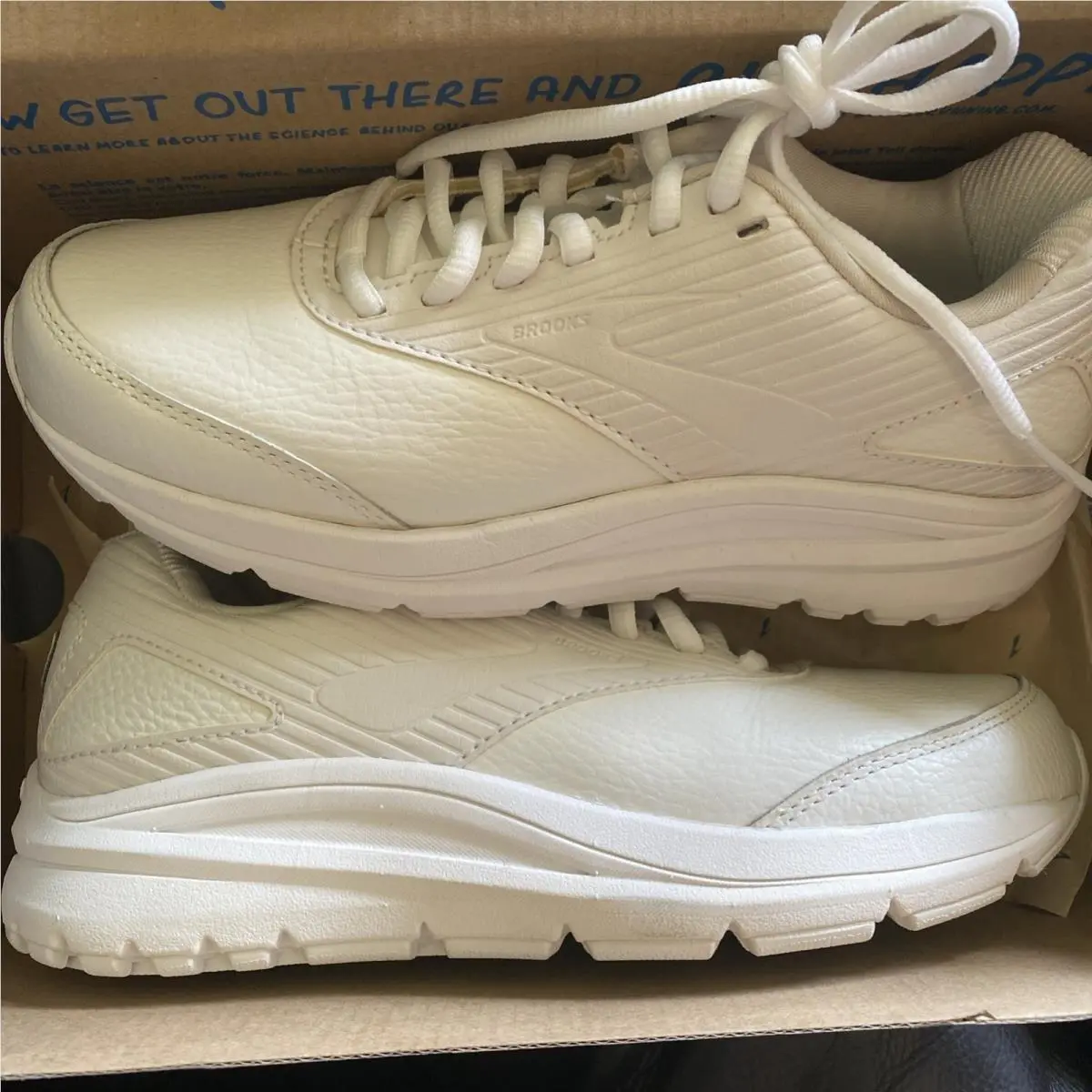 Brooks shoes - BROOKS Addiction Walker 2 - Addiction Walker - 120307 1B 142 - White (UPC: 0190340569135) 0