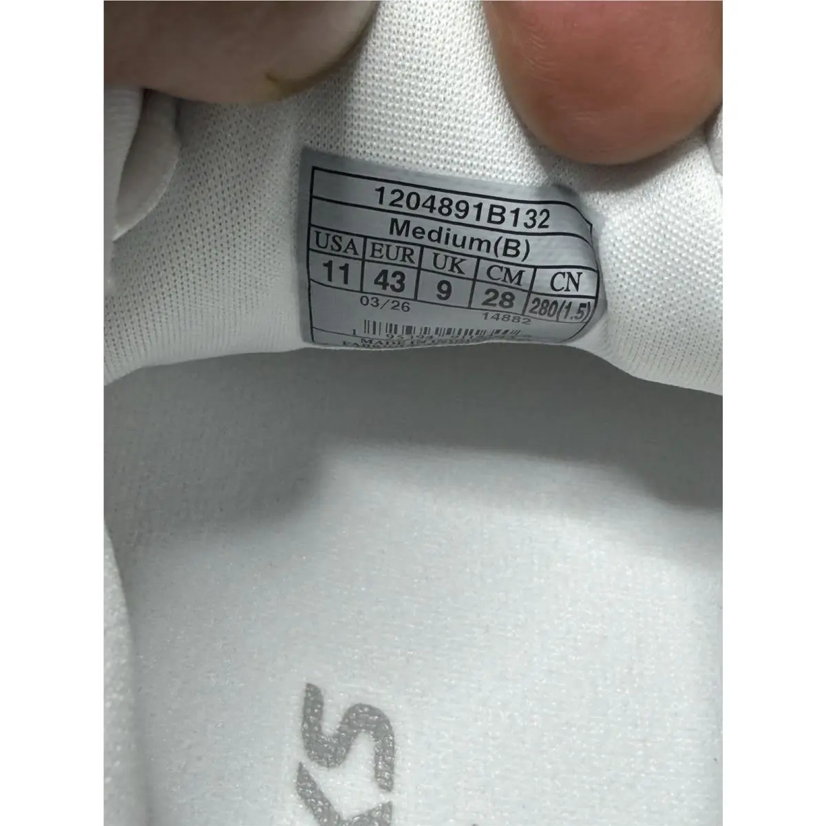 Brooks shoes - Brooks Revel 9 - Revel - White 7