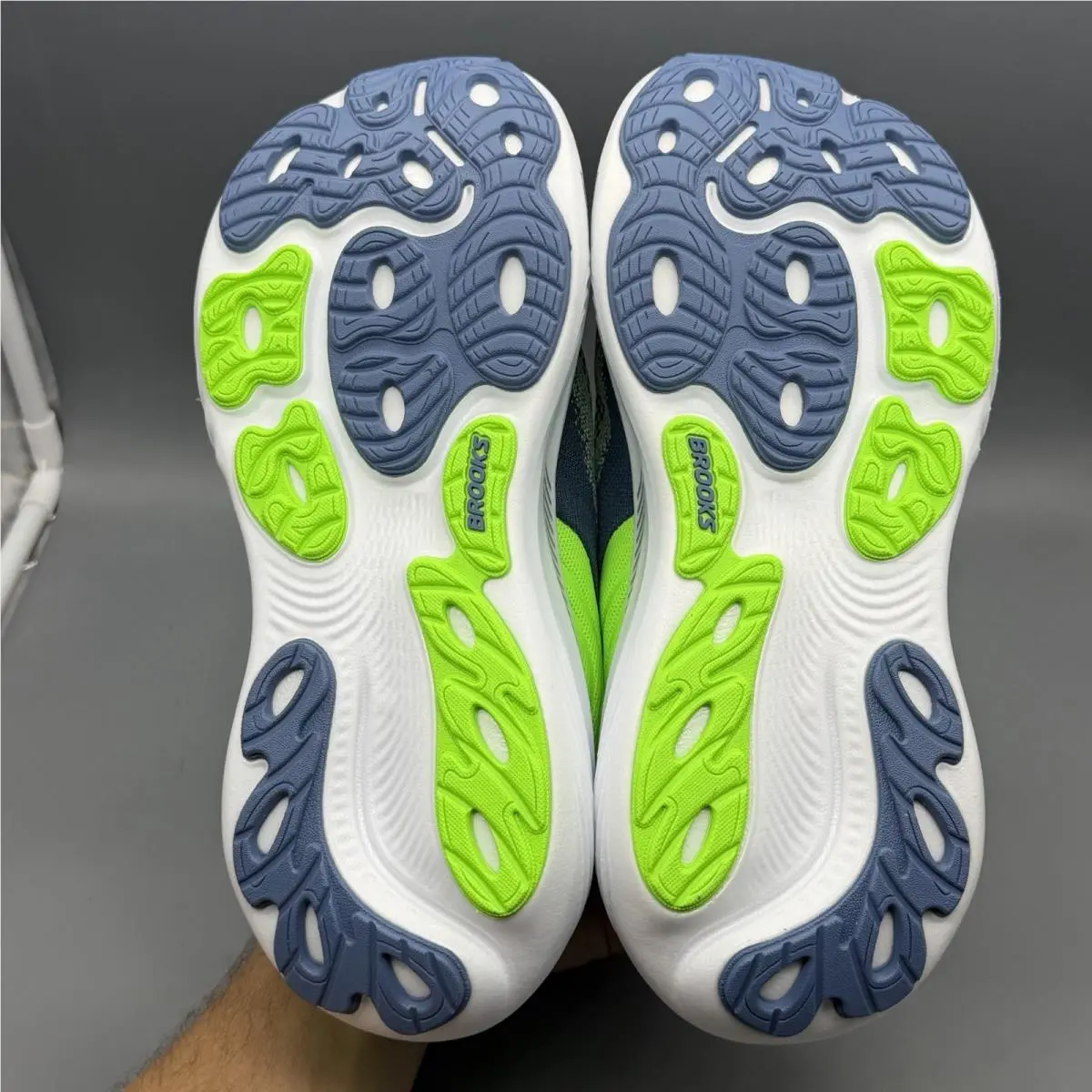 Brooks shoes - Brooks Adrenaline GTS 25 - Adrenaline GTS - 1104541D438 - Blue (UPC: 0195394662887) 6