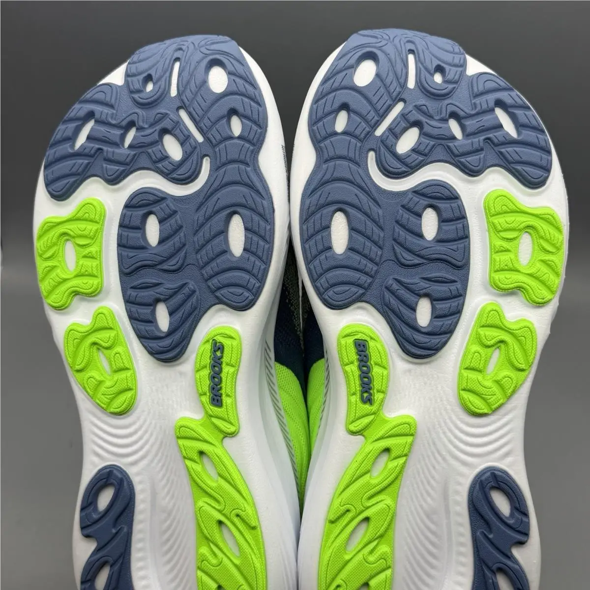 Brooks shoes - Brooks Adrenaline GTS 25 - Adrenaline GTS - 1104541D438 - Blue (UPC: 0195394662887) 7