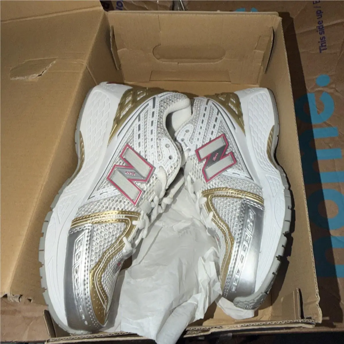 New Balance 1906R - Silver / Dragonberry /gold - U1906RCH Size 5.5 Women