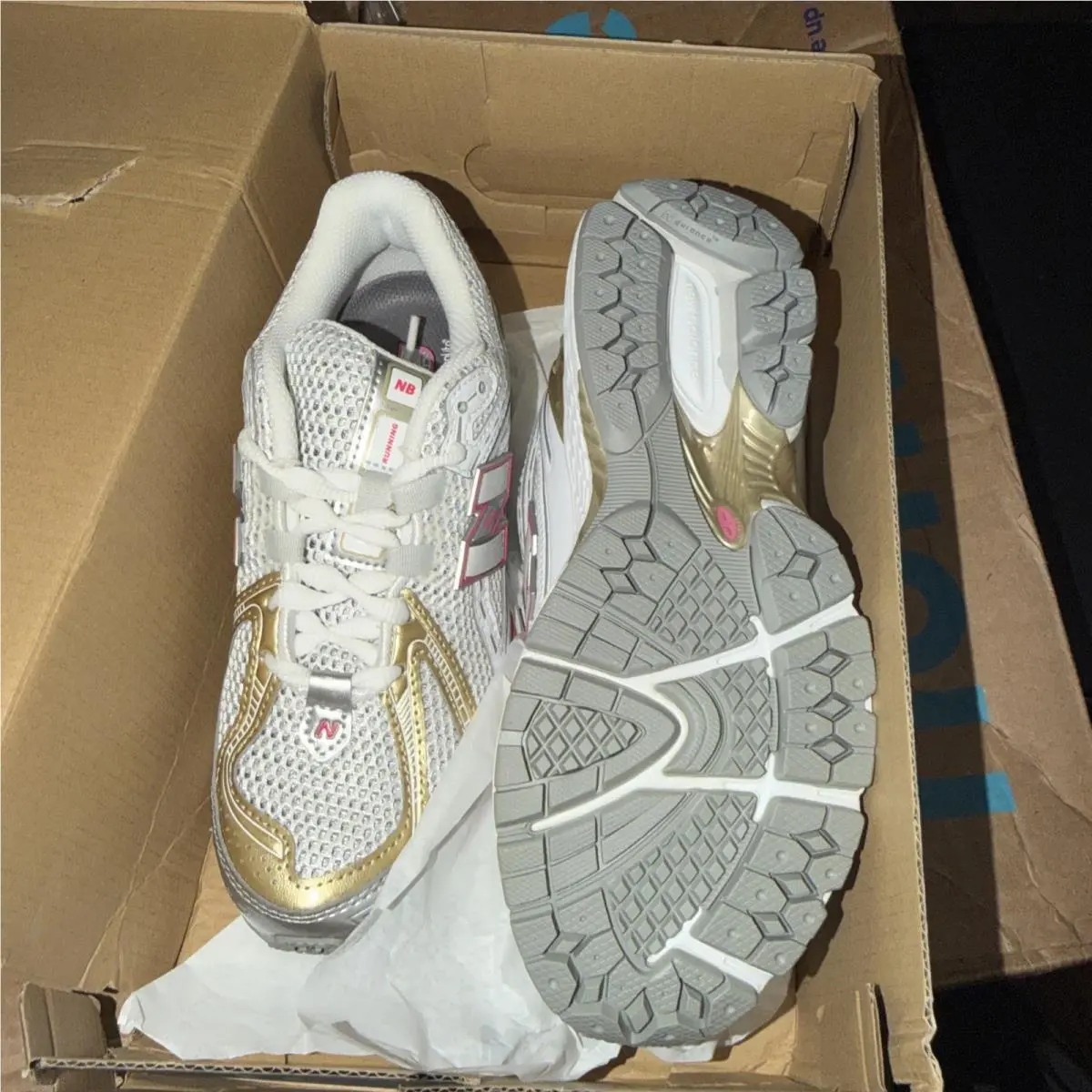 New Balance shoes - Clear 1