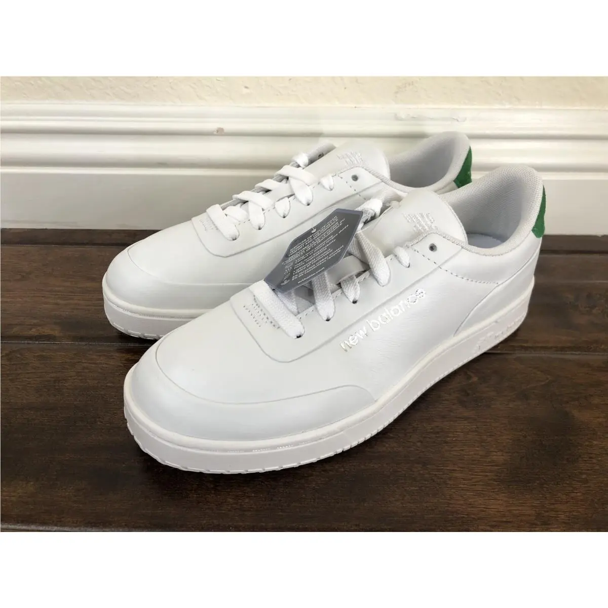 New Balance Men`s Ct Alley V1 Lace up Athletic Sneaker White Green US Size 5.5