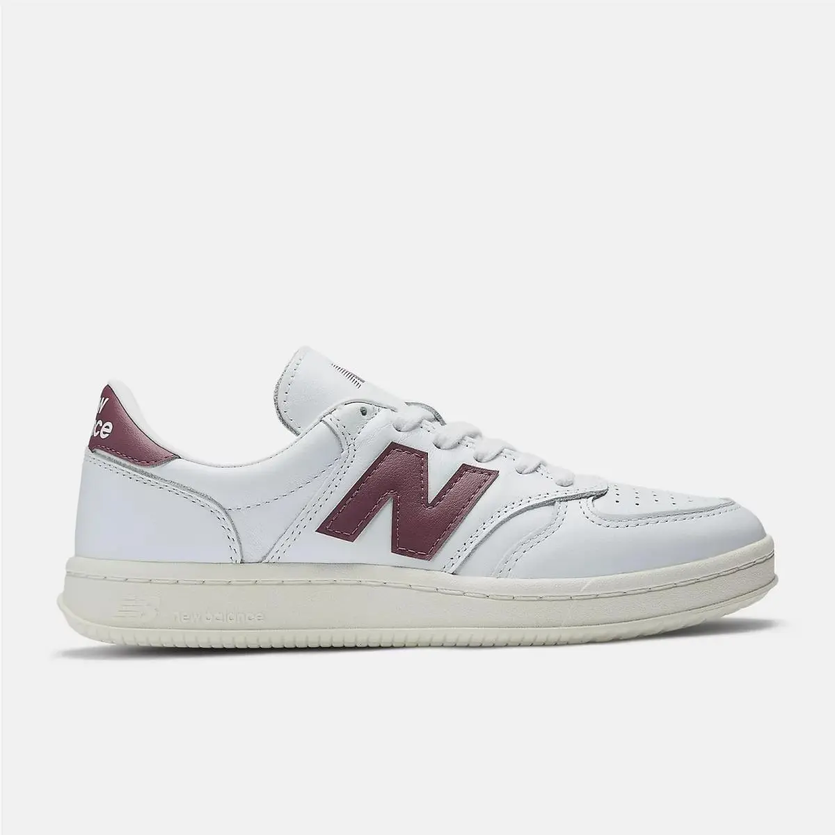 New Balance T500 Men’s White Pigskin Suede Sneakers Size 8 Red Shoes