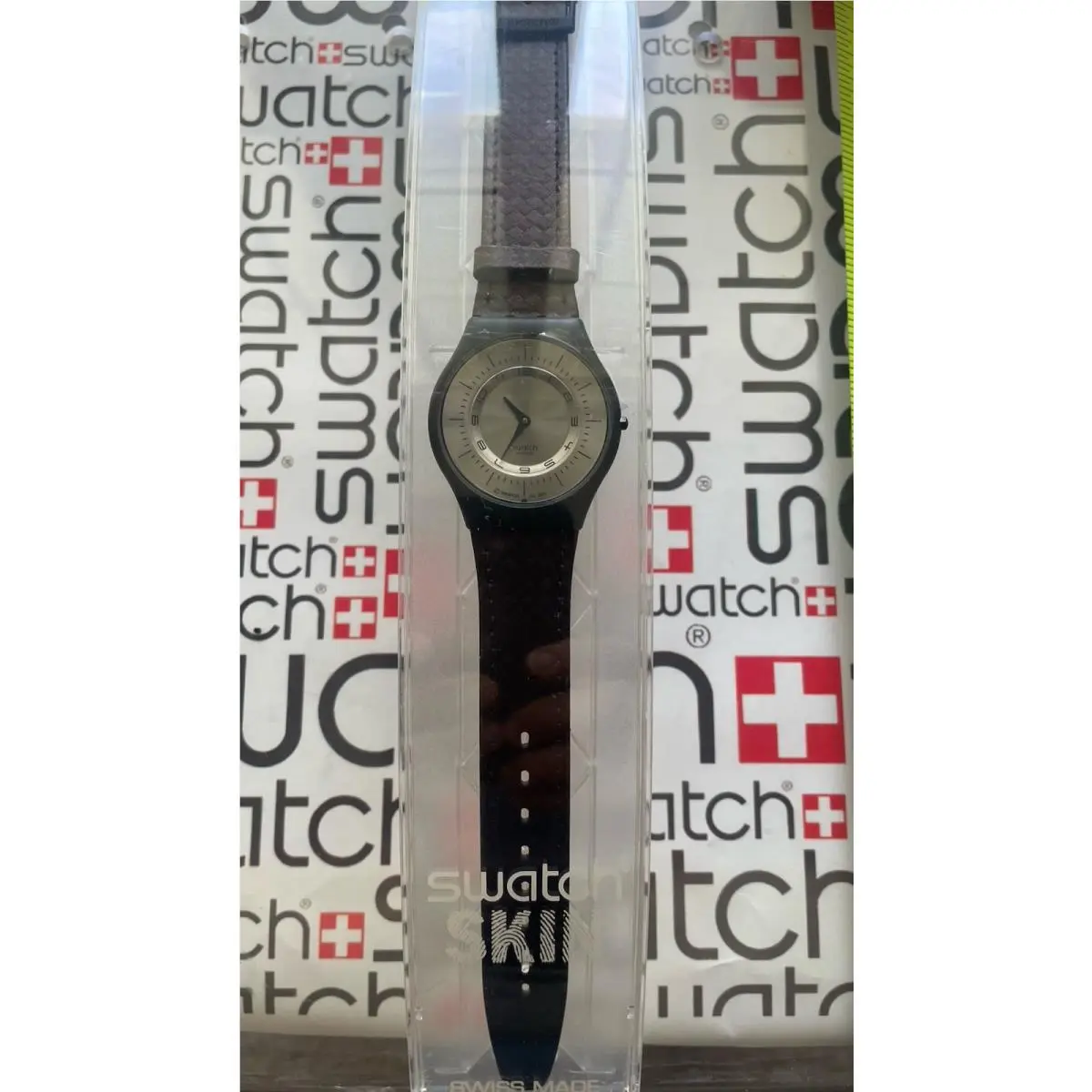 Swatch Damier Sur Peau Brune SFB120DP Skin Luxury From Vendome Box