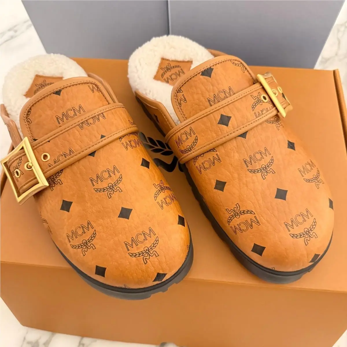 Mcm Womens Cognac Visetos Shearling-lined Buckle Clogs Flat Mules Shoes Size 39