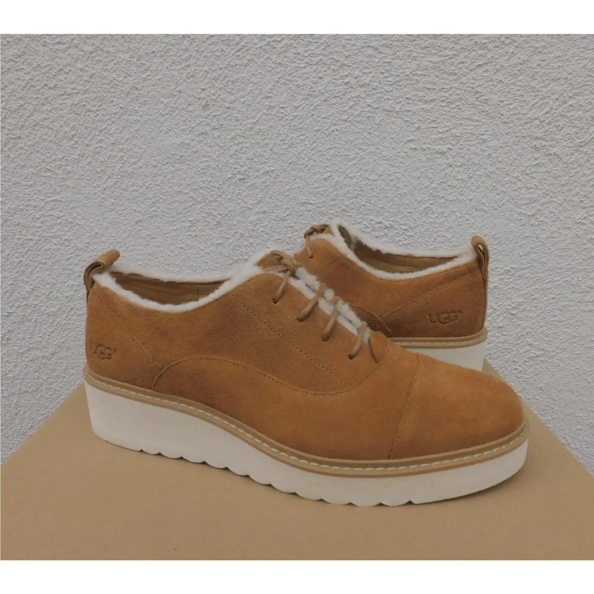 Ugg Johanna Spill Seam Chestnut Suede Oxford Shoes Women US 9.5/ Eur 40.5