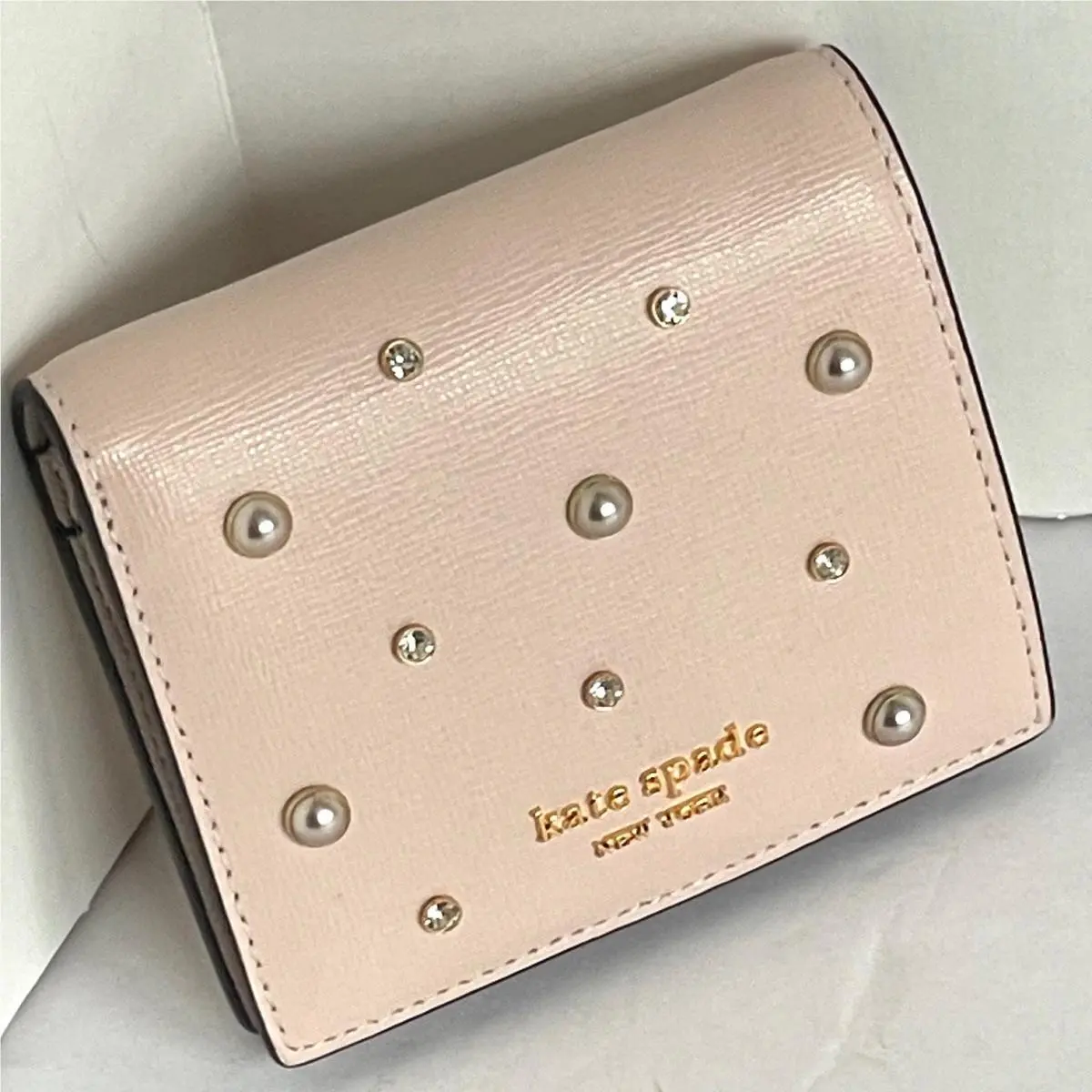 Kate Spade Purl Pearl Small Bifold Wallet Beige Saffiano Leather Crystal Snap