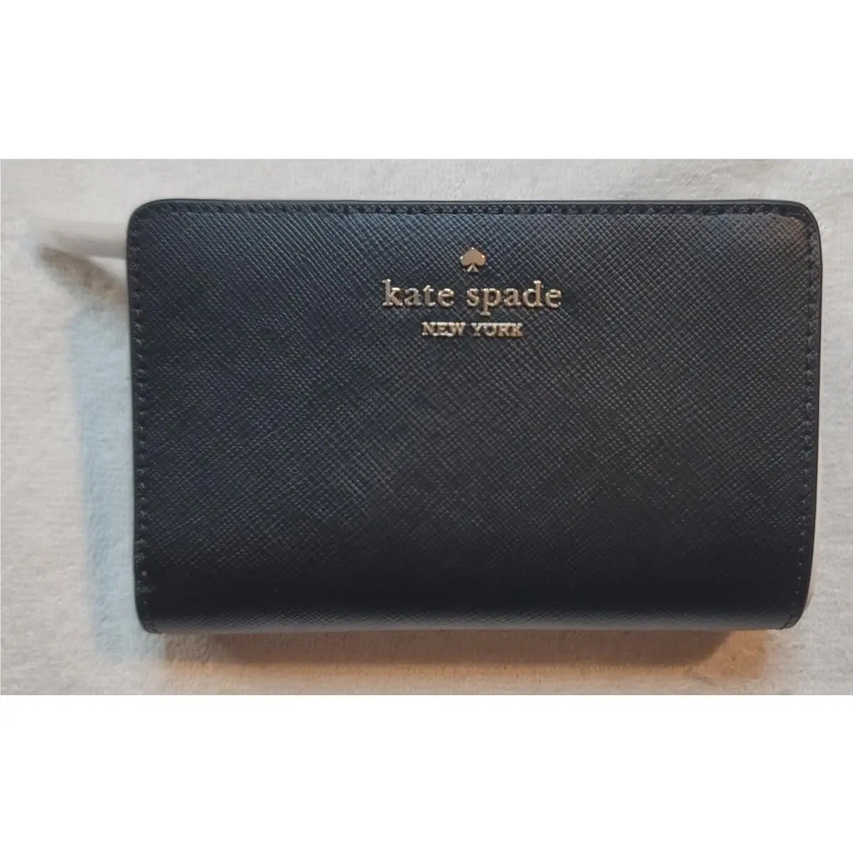 Kate Spade Staci Saffiano Leather Black Zipper Bifold Wallet WLR00128