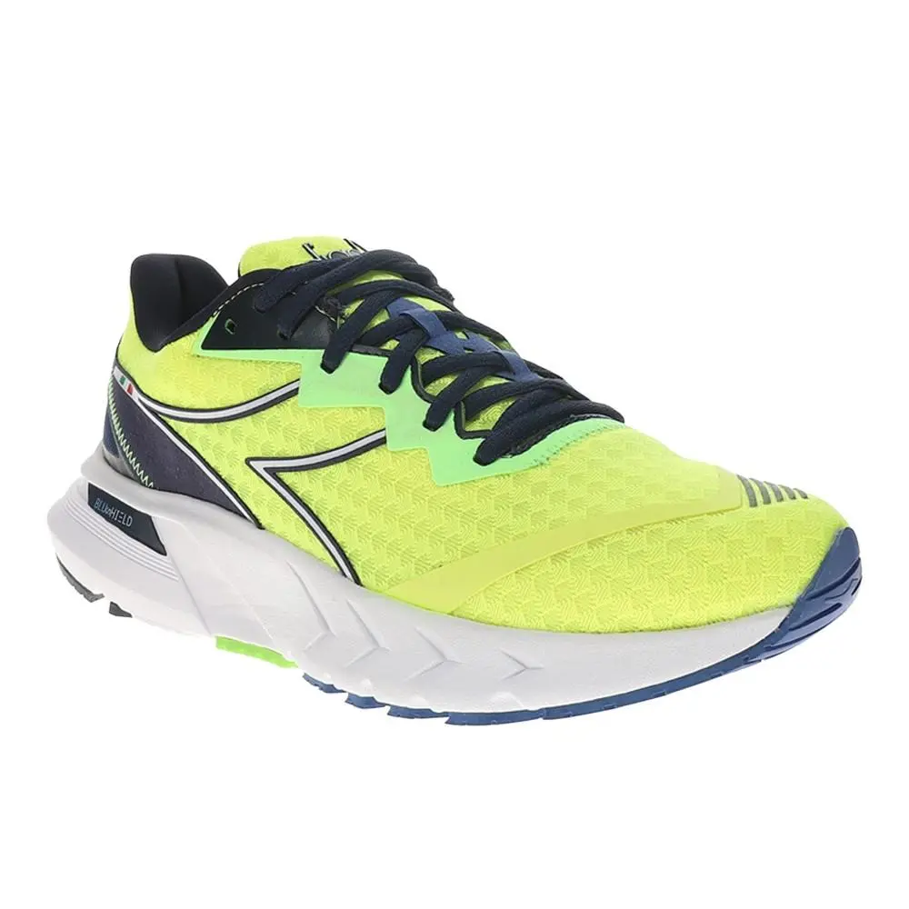 Diadora shoes - diadora Mythos Blushield Volo 2 Running - 178071-C9807 - White 0