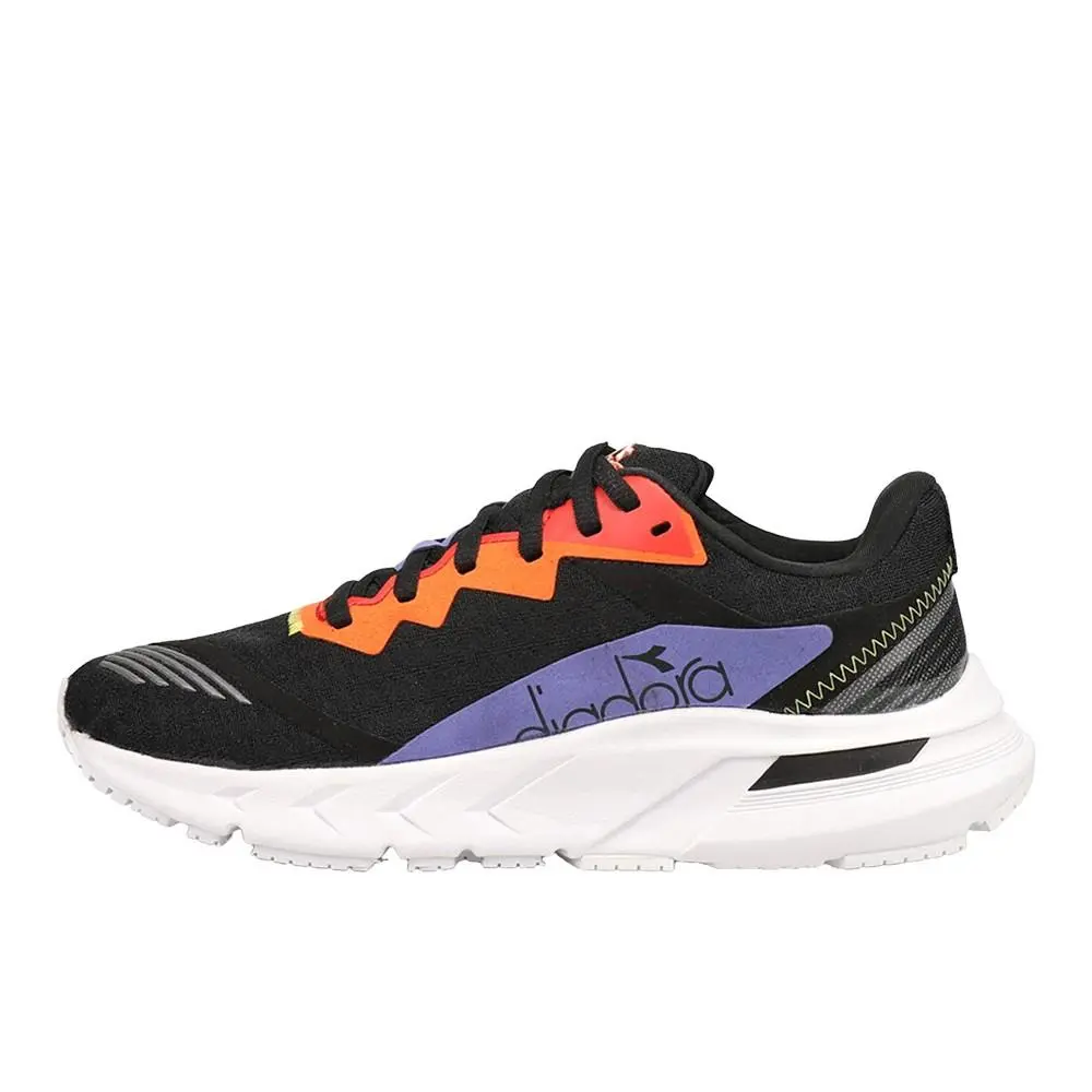 Diadora shoes - diadora Mythos Blushield Volo 2 Running - 178072-C9818 - Black 6