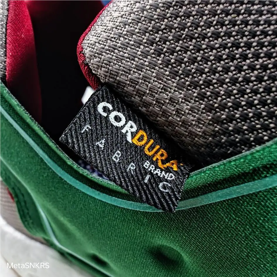 Reebok shoes - Reebok Instapump Fury - Instapump Fury - GZ5363 - Pine Green/Boulder Grey-Triathlon Red 5