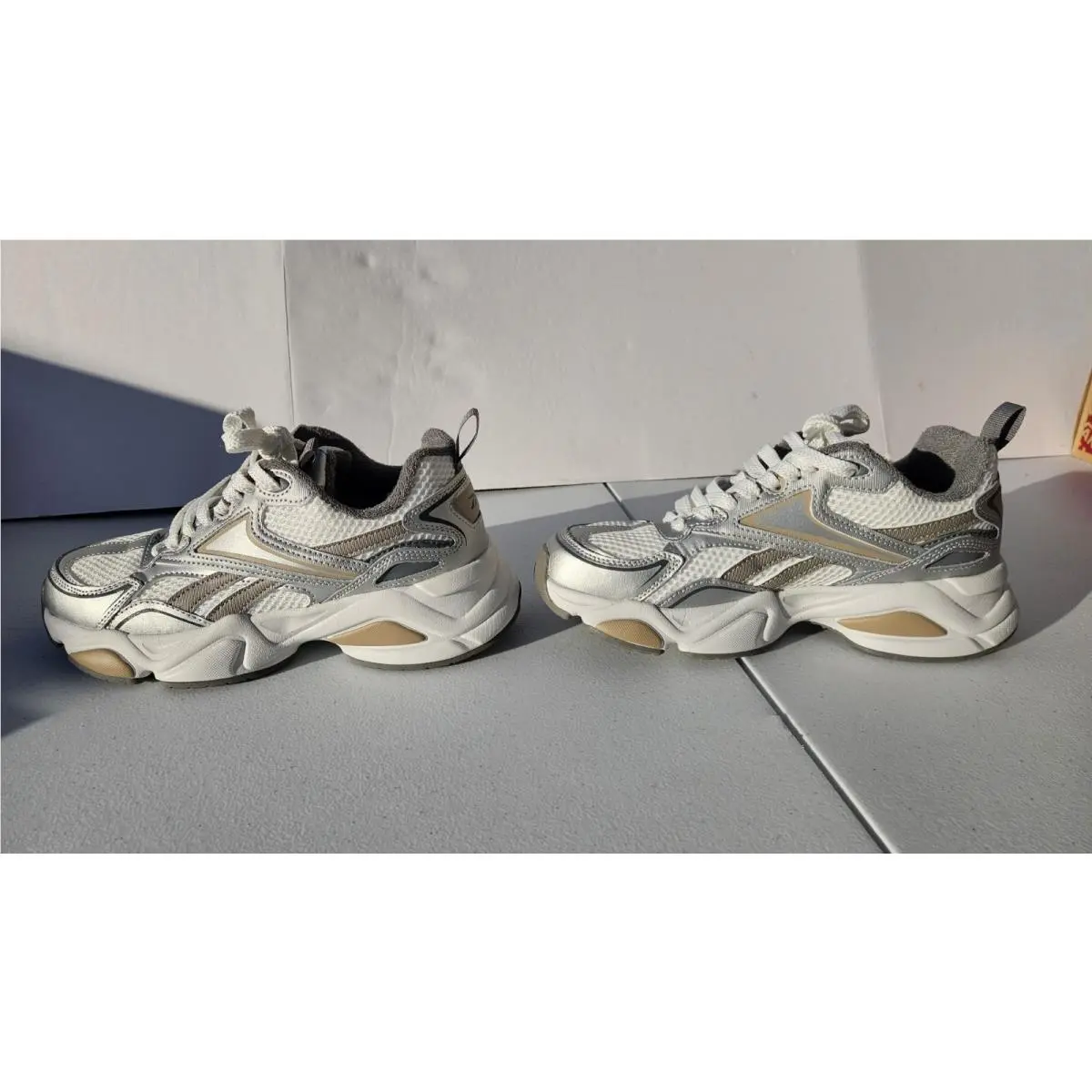 Reebok shoes - Reebok Charge - Charge - Pure Grey/chalk 6