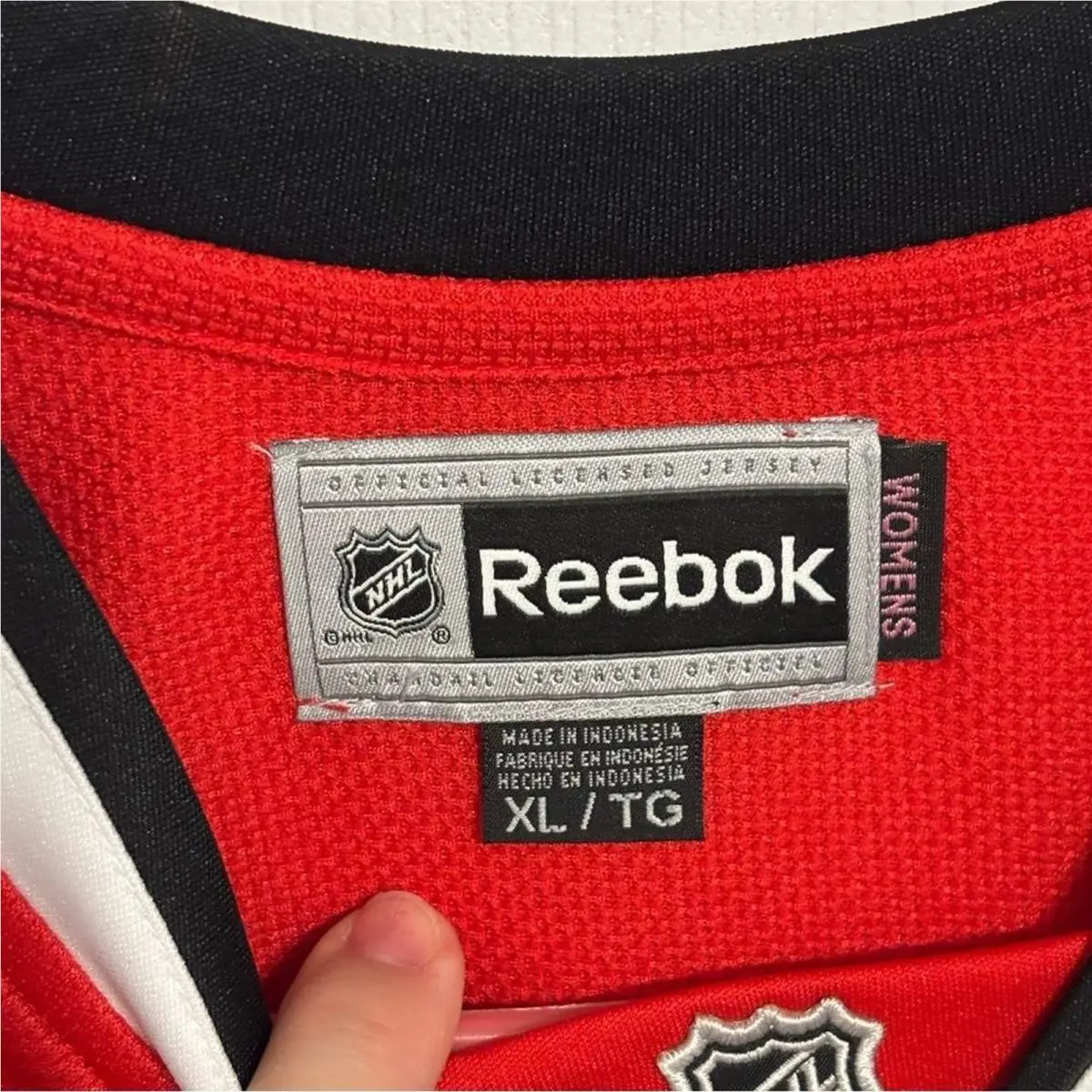 Reebok clothing - Red 1