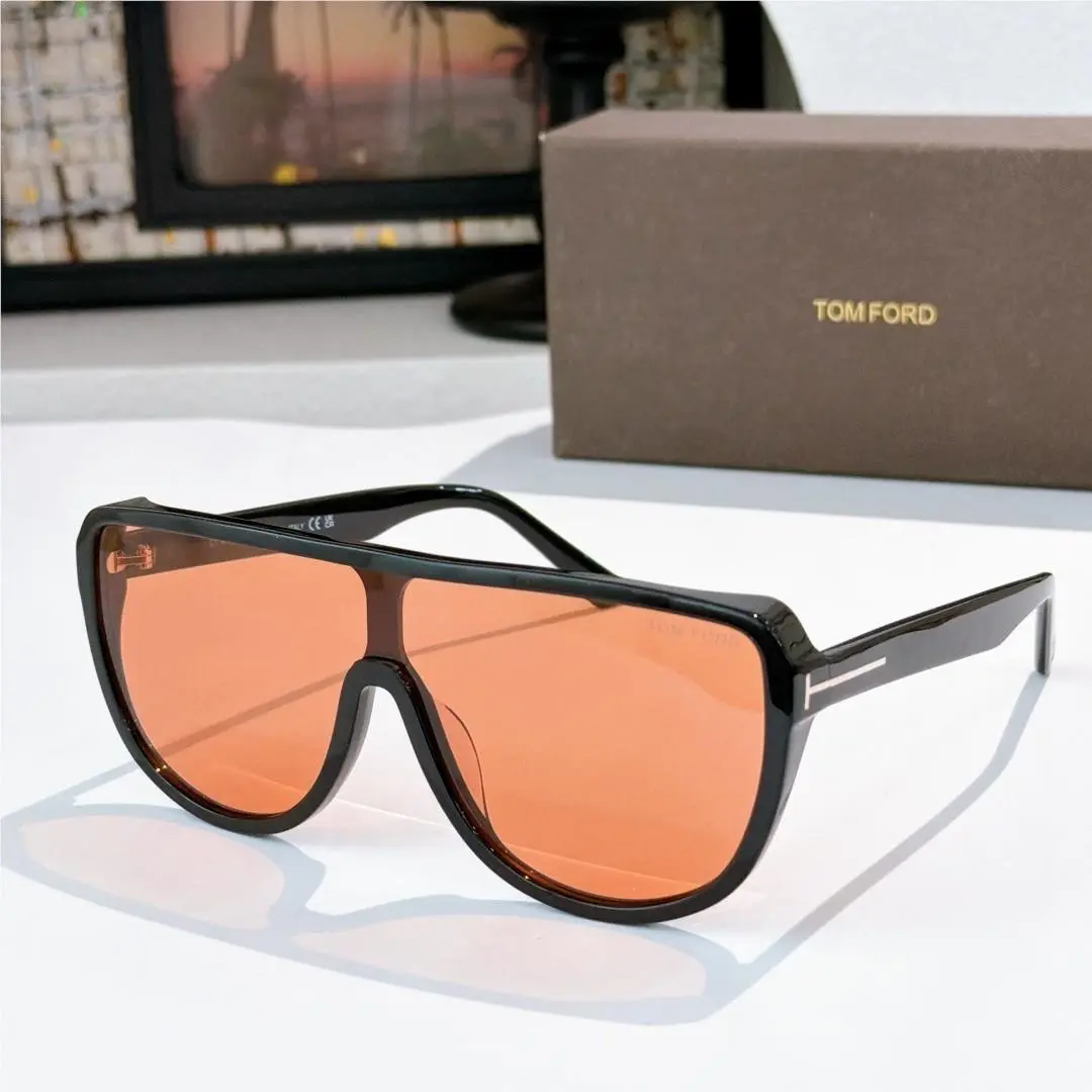 Tom Ford Photochromatic Sunglasses FT1182 Black/orange 141-0-145mm with Case