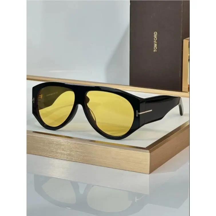 Tom Ford Bronson TF1044 Unisex Sunglasses 60□12-140