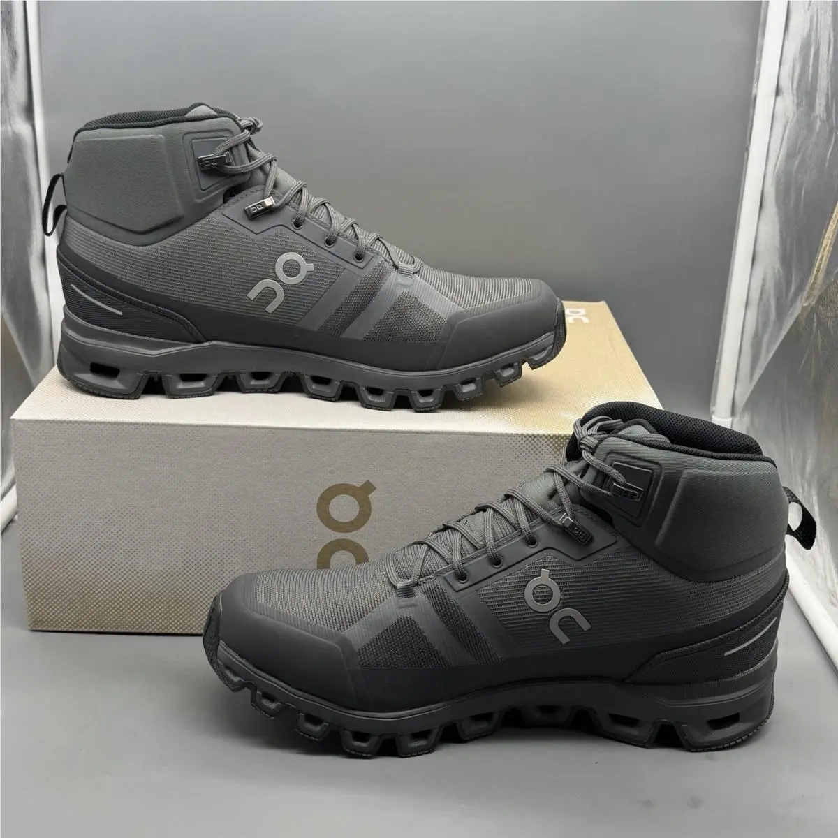 On-Running shoes - Cloudrock Waterproof - Cloudrock Waterproof - 2399246 - Grey/Black (UPC: 7630440623670) 1