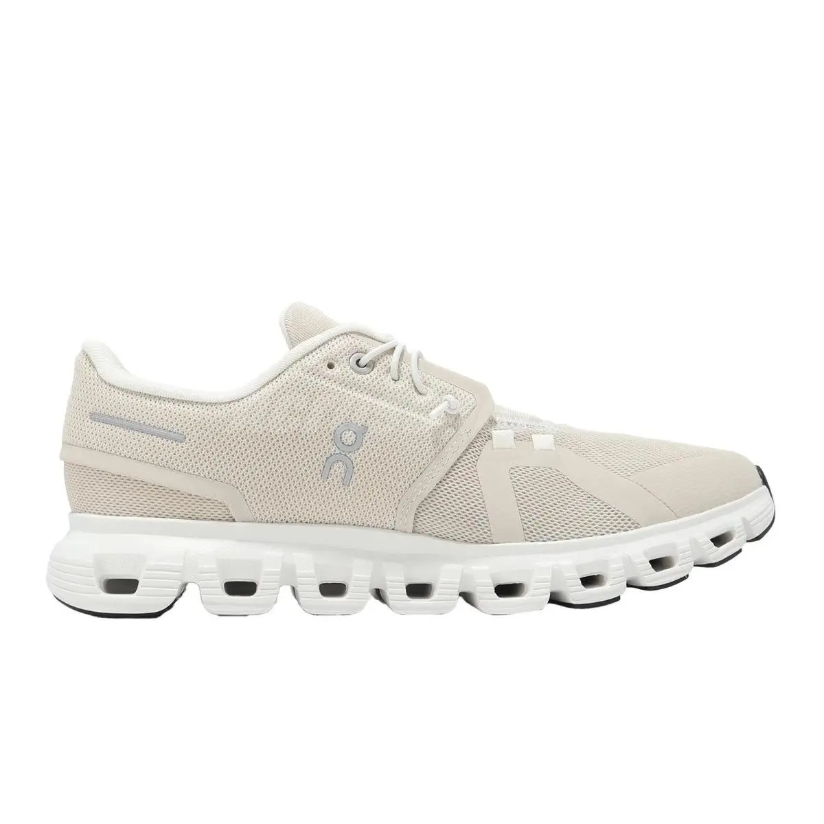 On Running Cloud 6 Wide Womens Size 7 Pearl White Road Running Shoes 3WG10360755