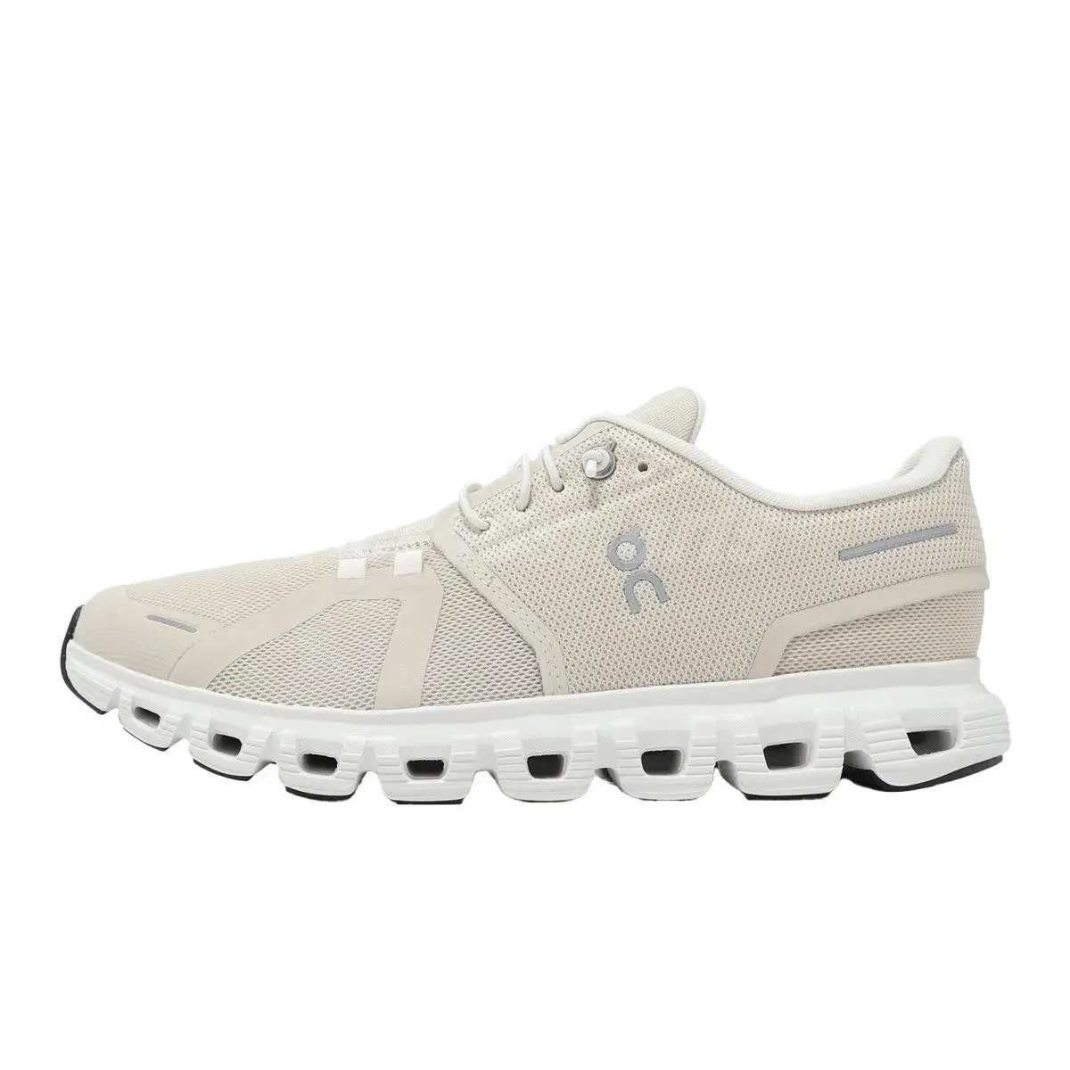 On-Running shoes - Cloud 6 Wide - Cloud Wide - 3wg10360755 - Ivory 0