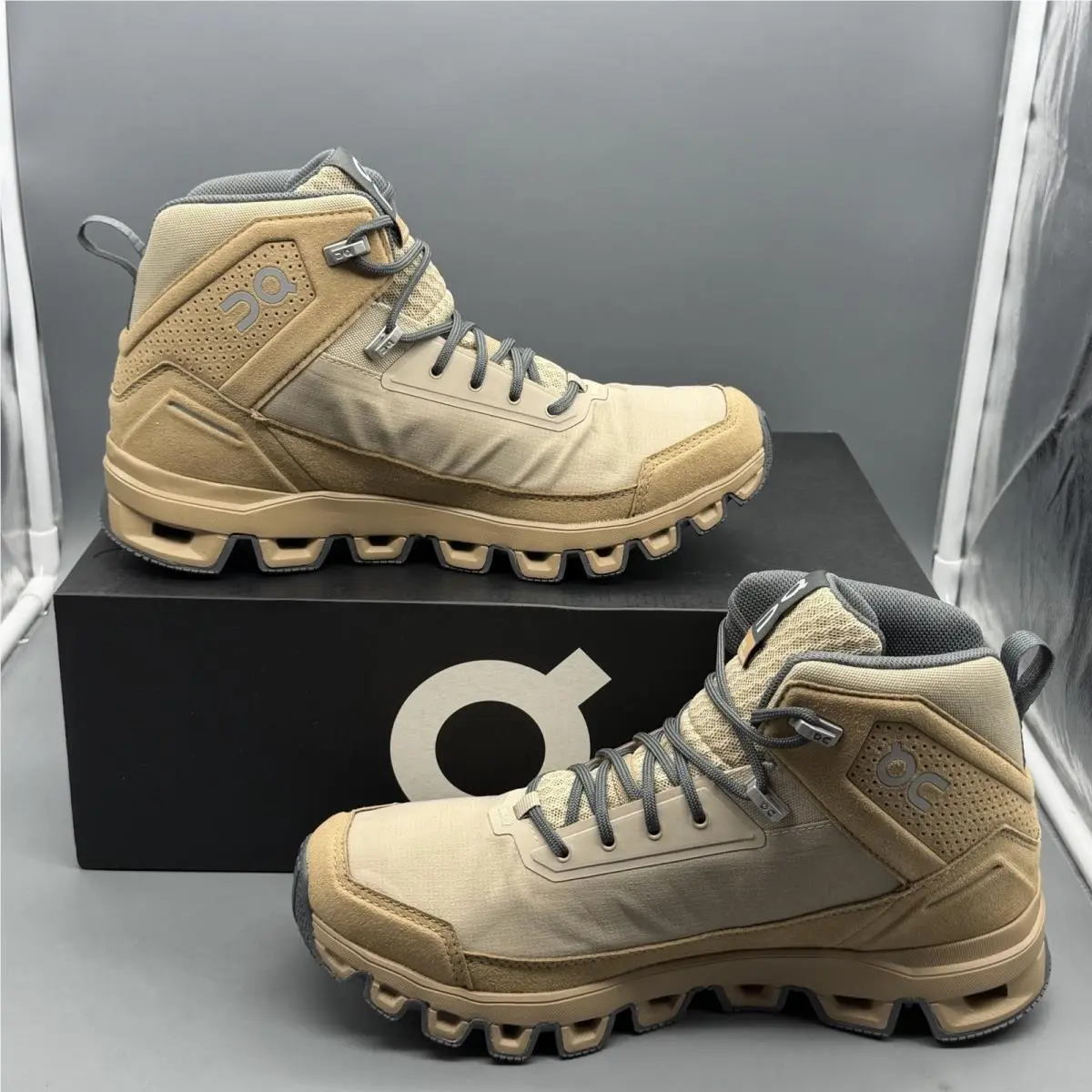 On-Running shoes - Cloudridge - Cloudridge - 3399547 - Brown/Grey (UPC: 7630040594943) 1