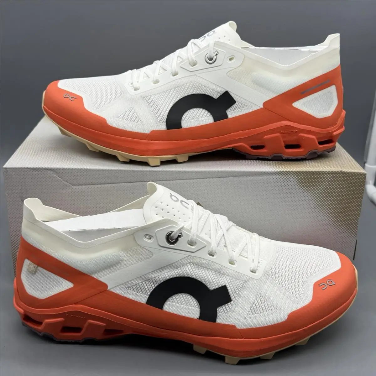 On Running Cloudventure Peak Mens 7.5 Women’s 9 White Orange Trail Hiking Shoes
