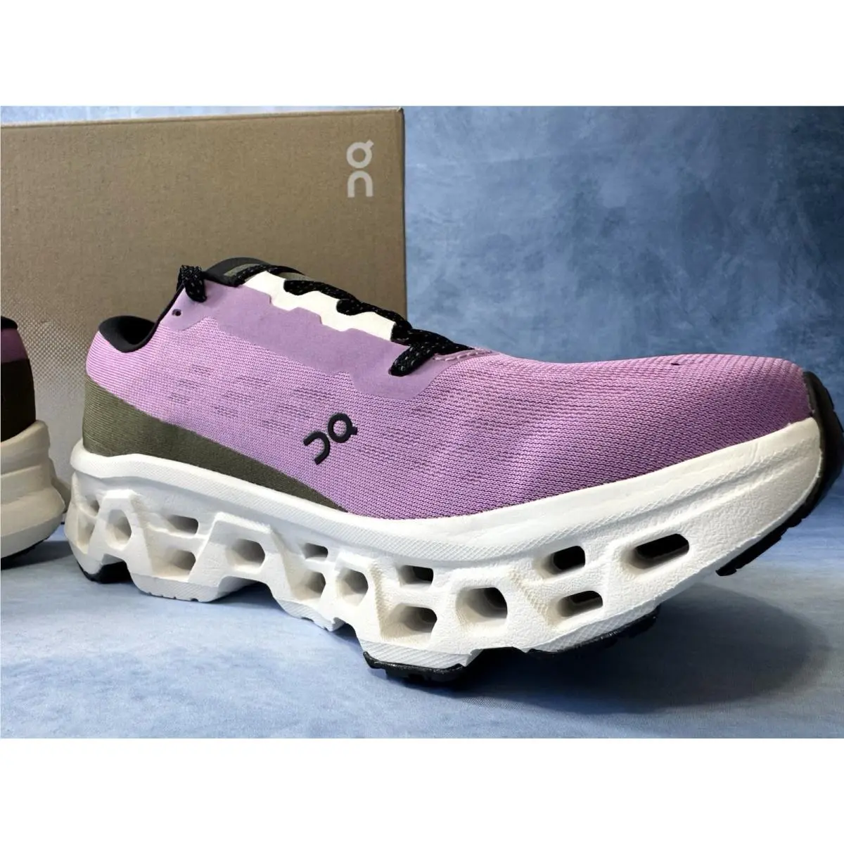 On-Running shoes - Cloudmonster 3 - Cloudmster - 3WG10034590 - Sakura Ivory 11