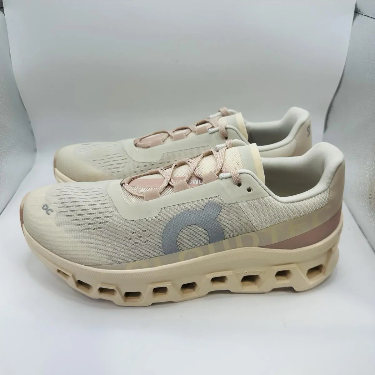 On-Running shoes - On Cloudmonster - Cloudmster - 61-97785 - White 1
