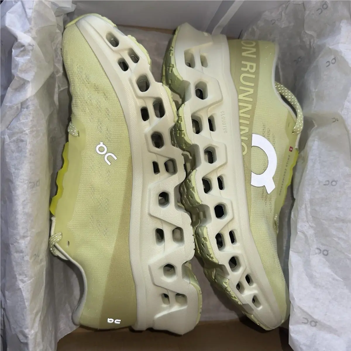 On-Running shoes - Cloudmonster 3 - Cloudmster - 3WG10034859 - Limelight | Seedling 6