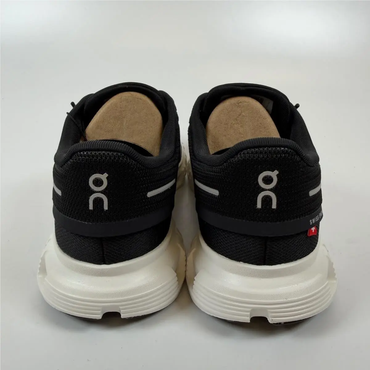 On-Running shoes - On Running Cloud 5 - Cloud - Black 3
