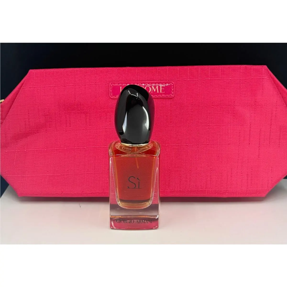 Si By Giorgio Armani Eau De Parfum Pour Femme 1 oz 30 ml Value Set