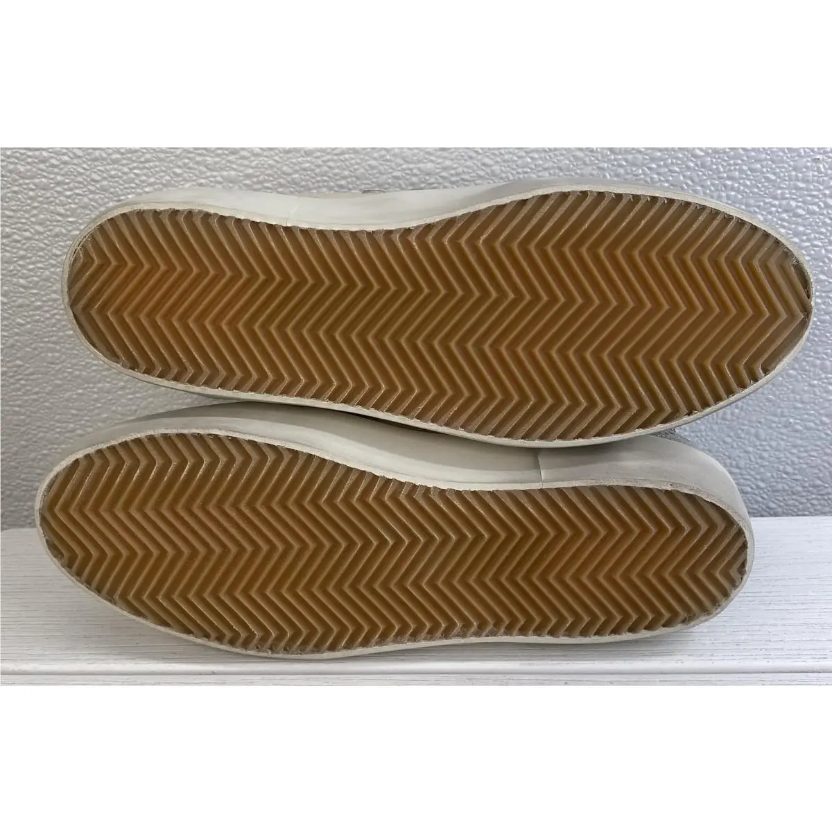 Golden Goose shoes - White 4