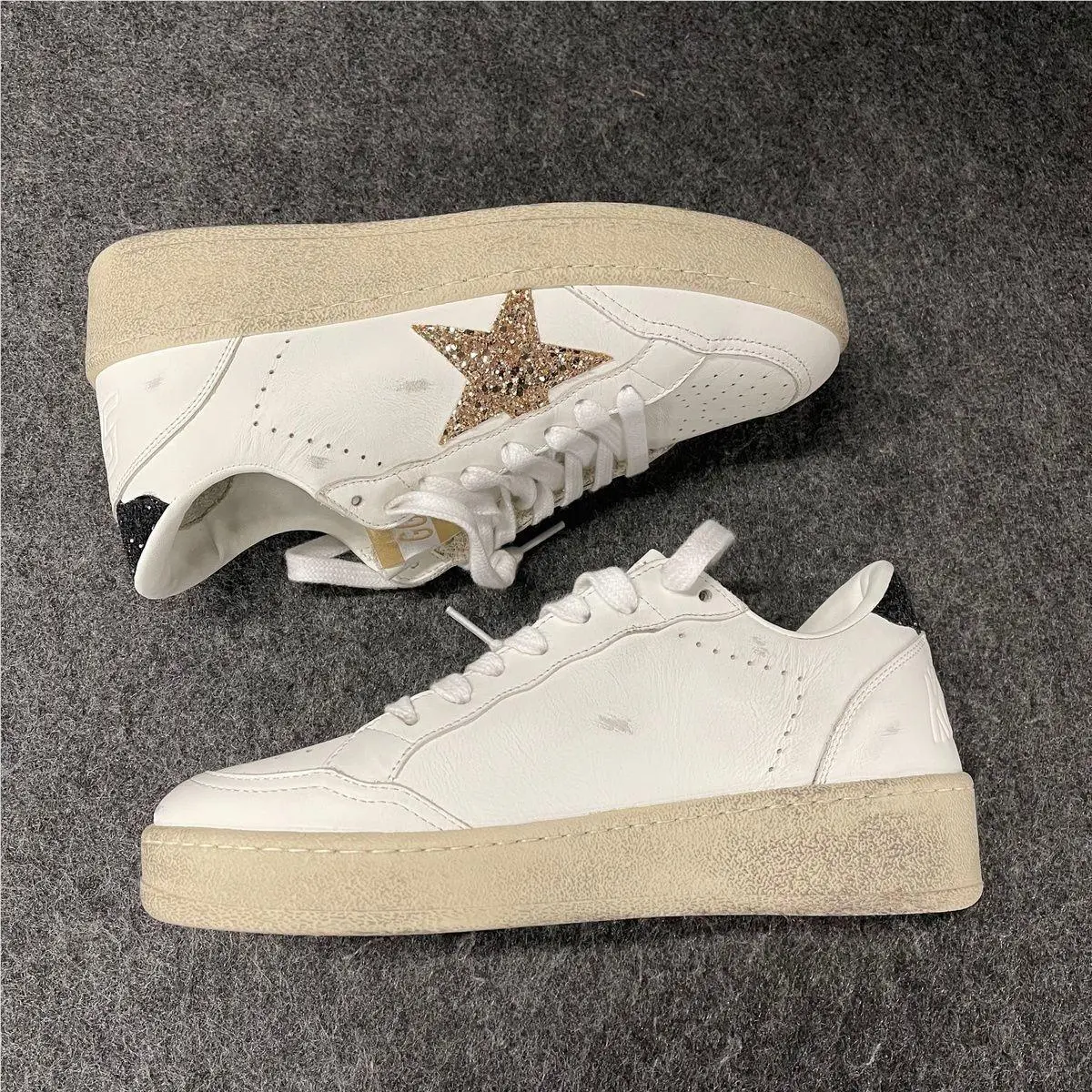 Golden Goose shoes - vs-194101 - vs-194101 - White (UPC: 8050235928121) 2
