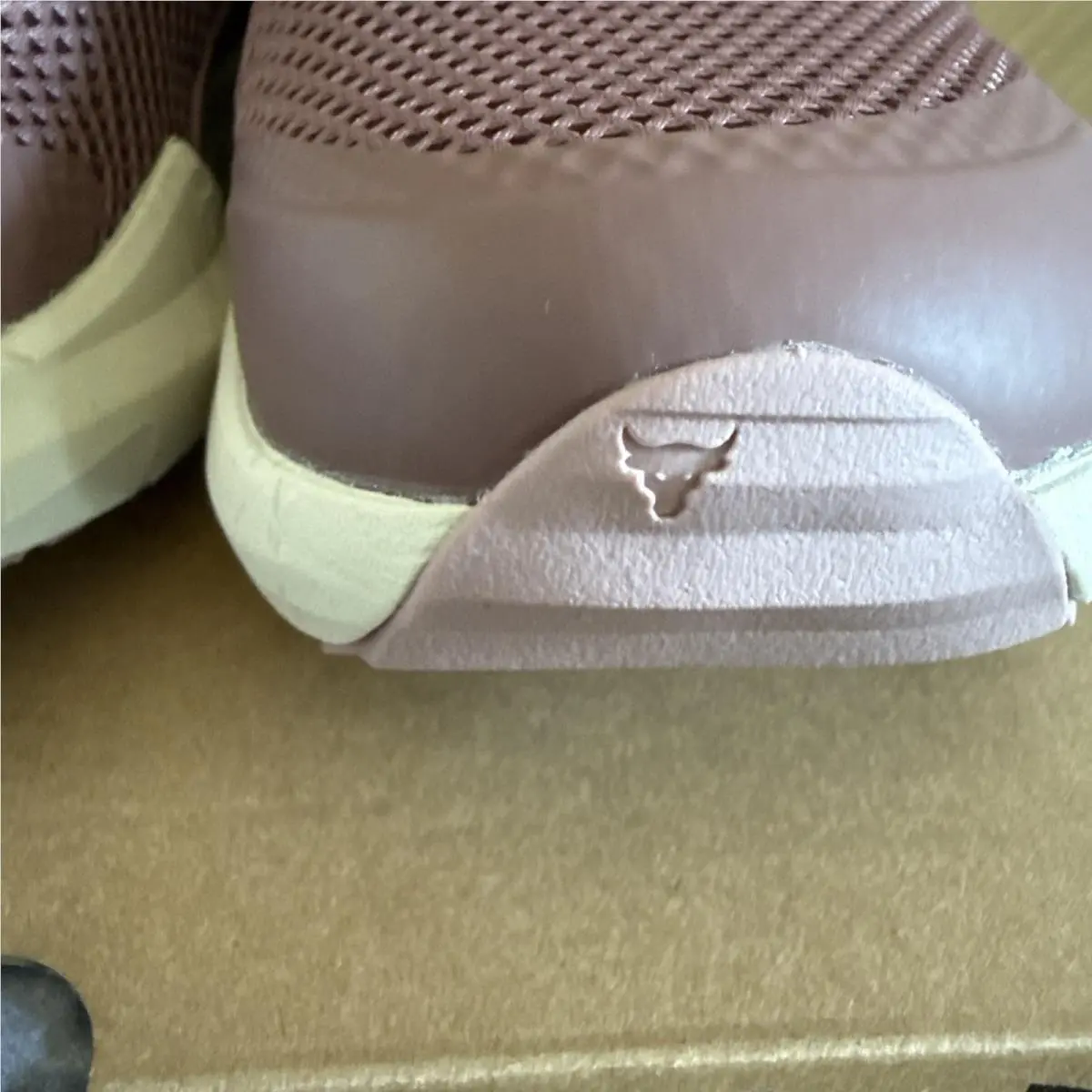 Under Armour shoes - Under Armour Project Rock BSR 5 - 3028301-651 - Maroon Pink (UPC: 0198632944707) 3