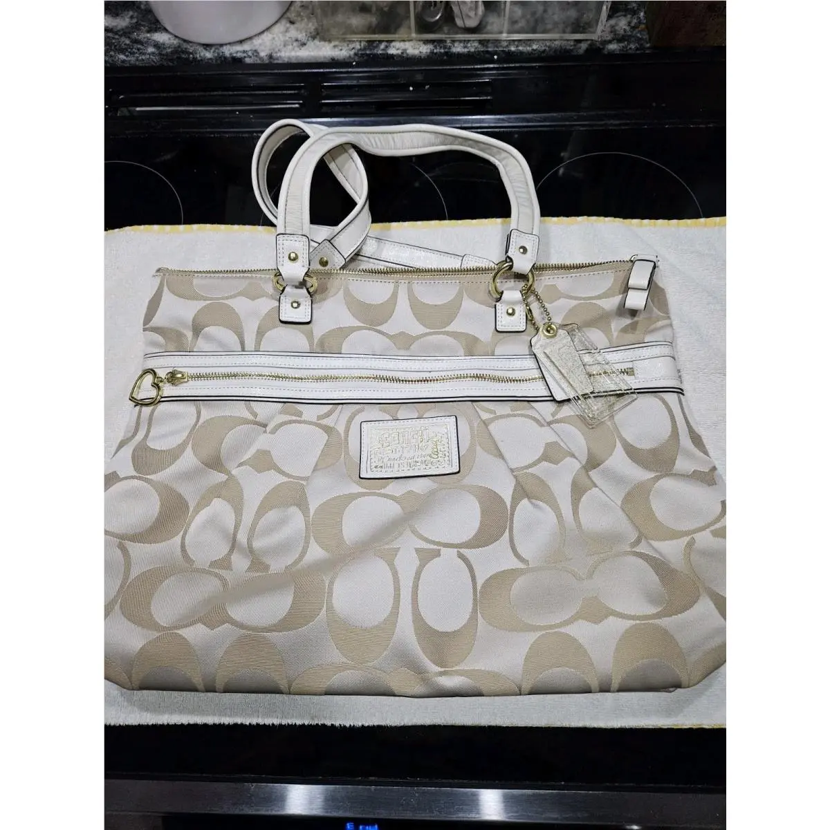 Coach Poppy Large Tote Cream Khaki