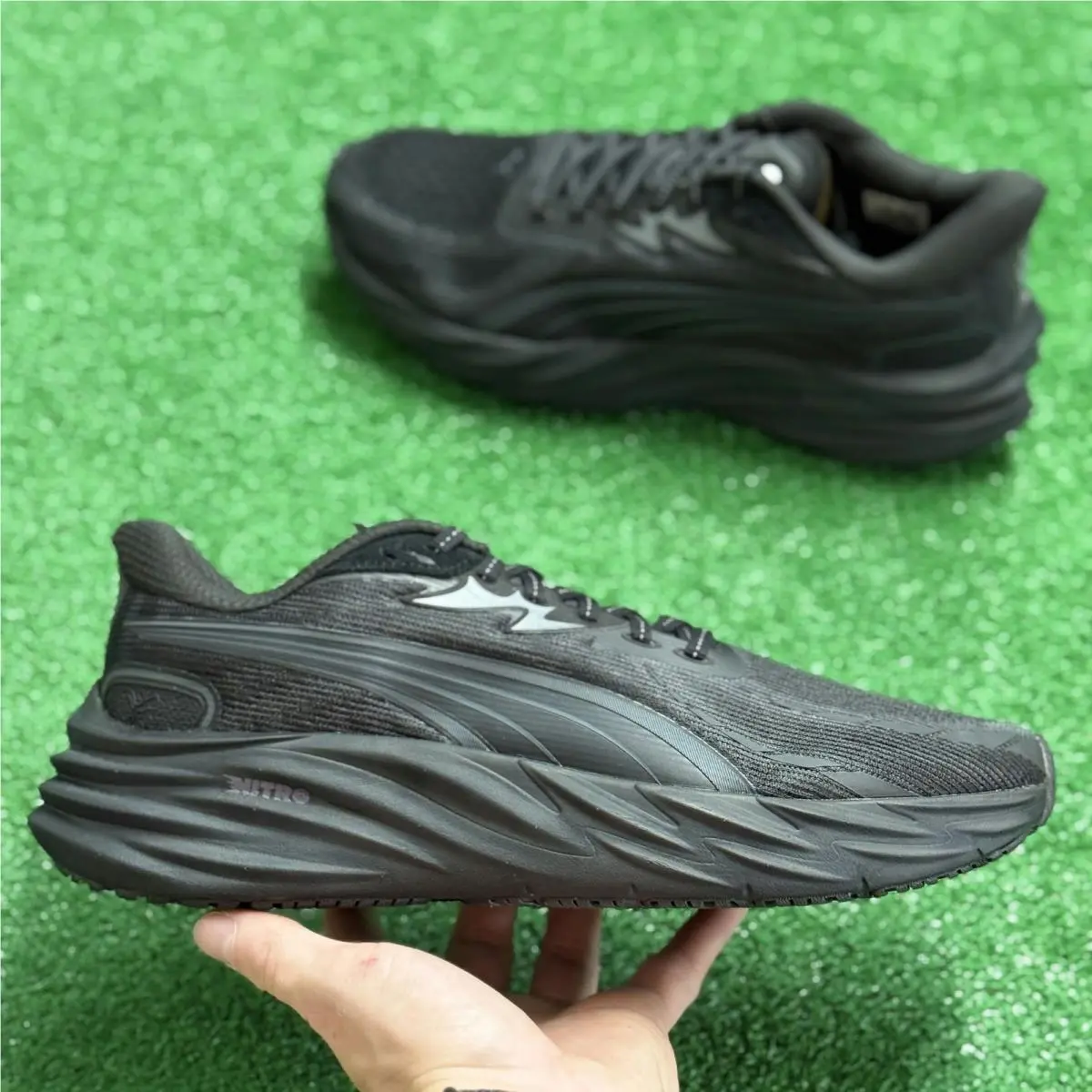 Puma Velocity Nitro 4 Black Mens 311140-04 Sz 10