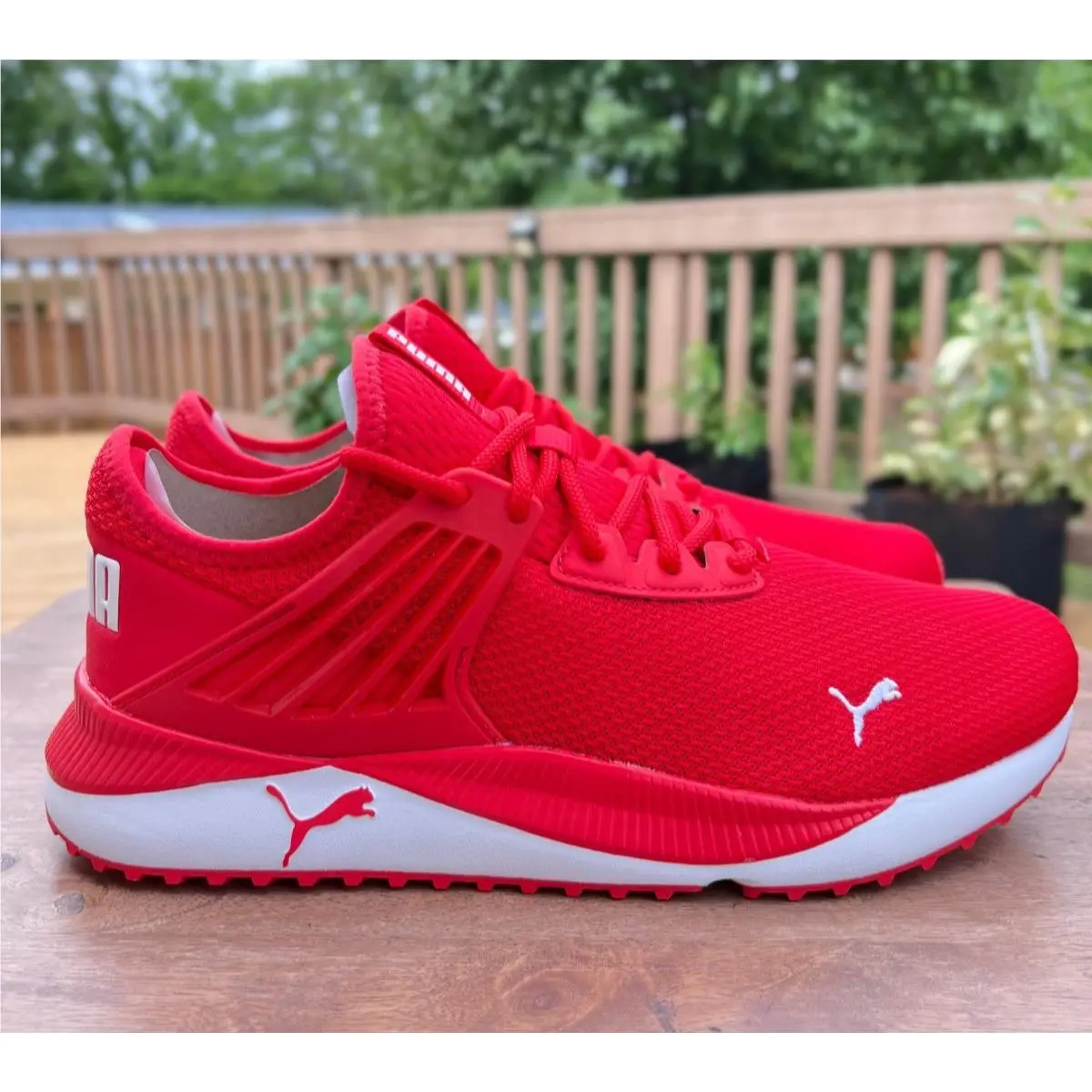 Puma Pacer Future Wide Trail Slip-on Men`s Size 11 Red White Casual Sneakers