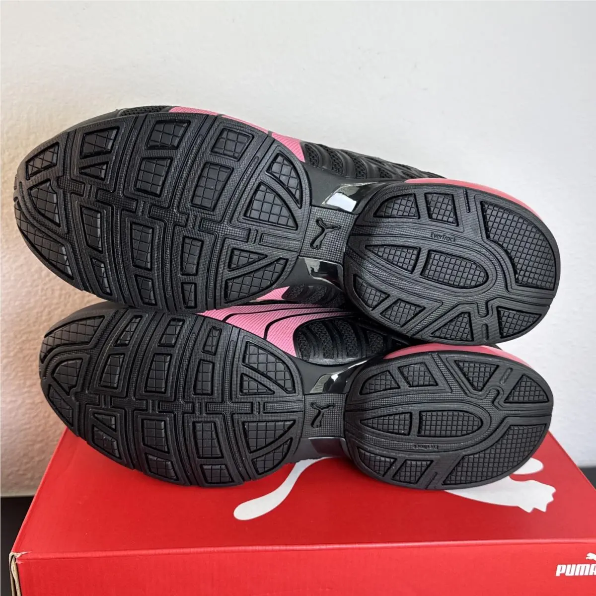 Puma shoes - PUMA Voltaic - Voltaic - 309720 37 - Puma Black-Rosy Outlook 6