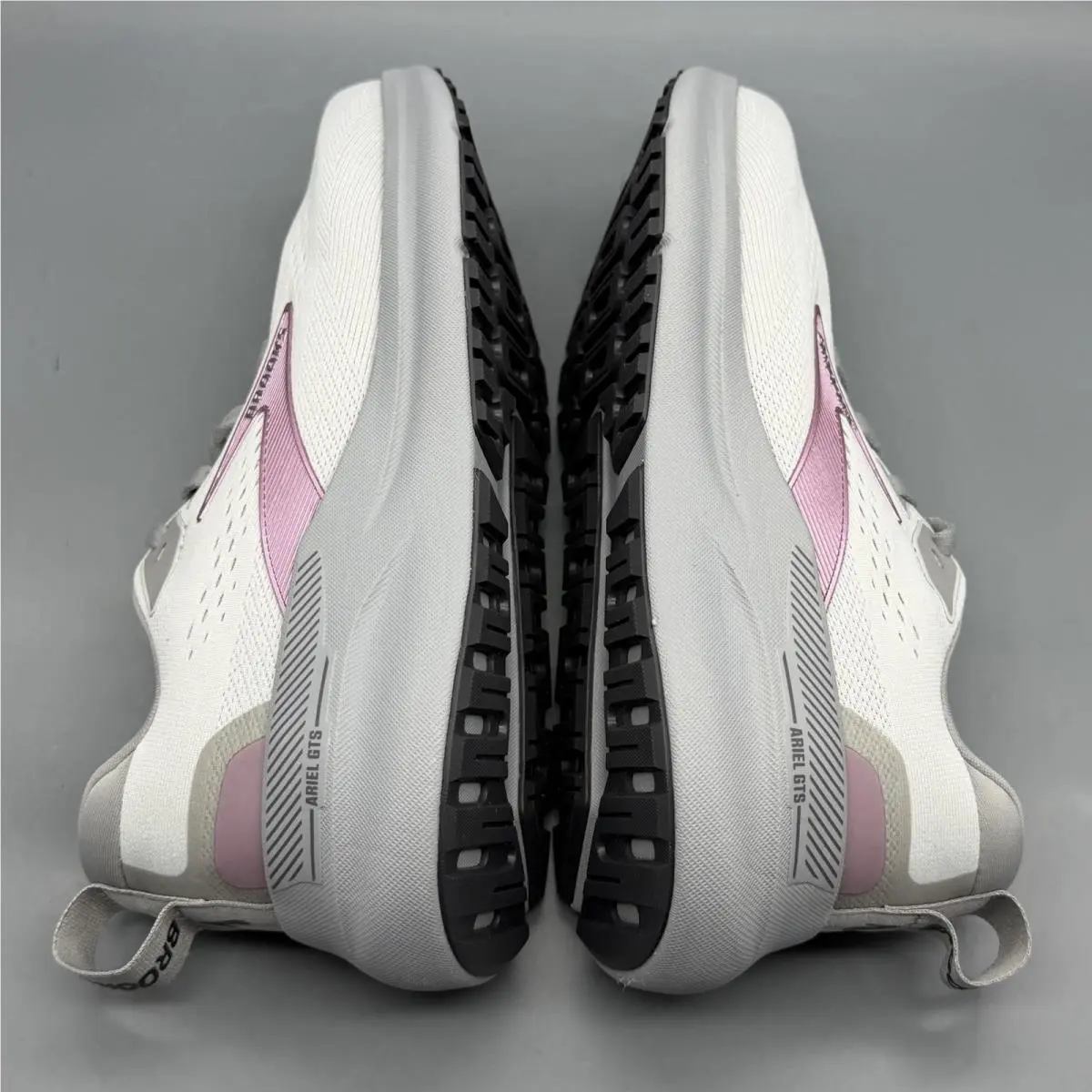 Brooks shoes - Brooks Ariel GTS 26 - Ariel GTS - 1204441B094 - Gray (UPC: 0195394754872) 4