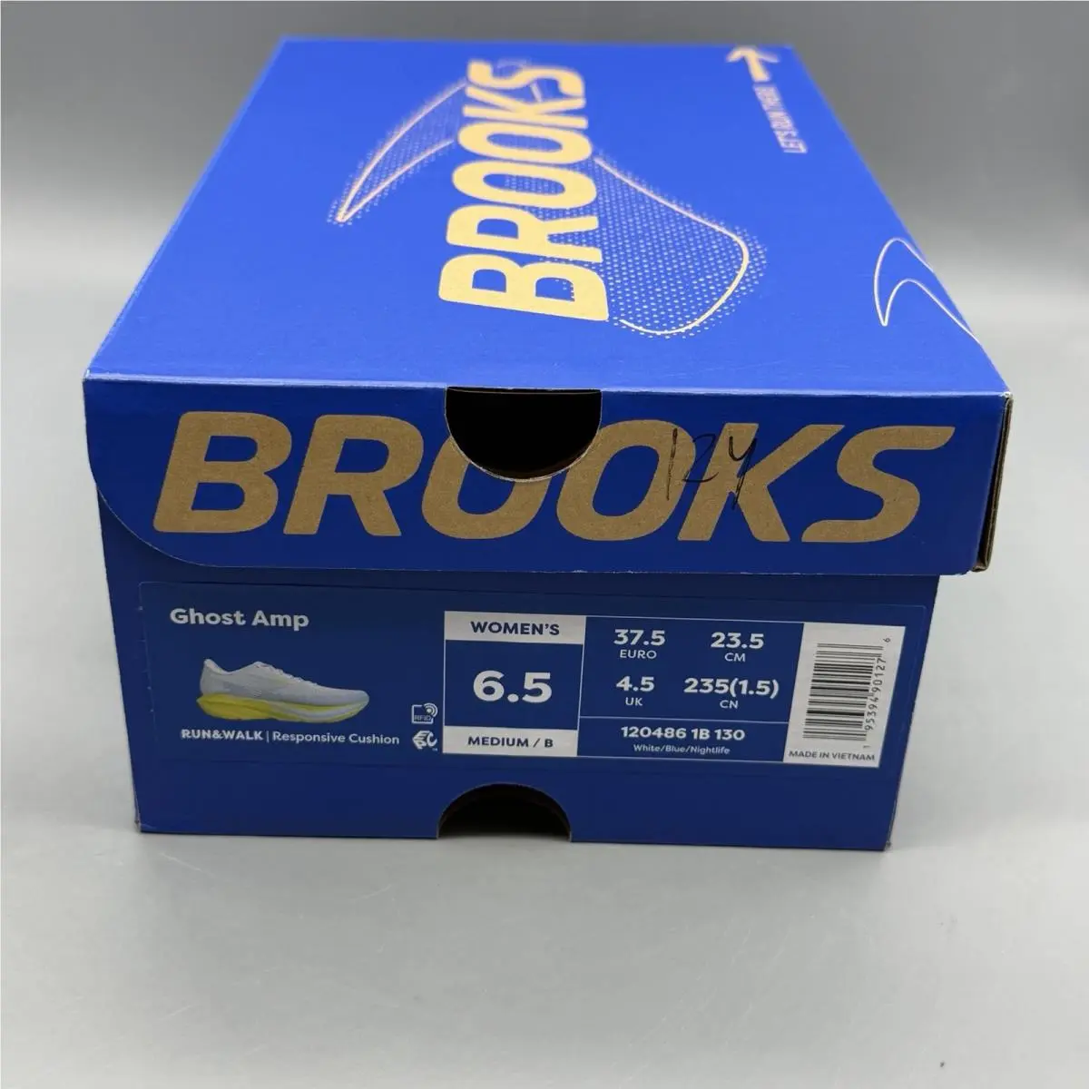 Brooks shoes - Brooks Ghost Amp - Ghost Amp - 1204861B130 - White (UPC: 0195394901276) 13