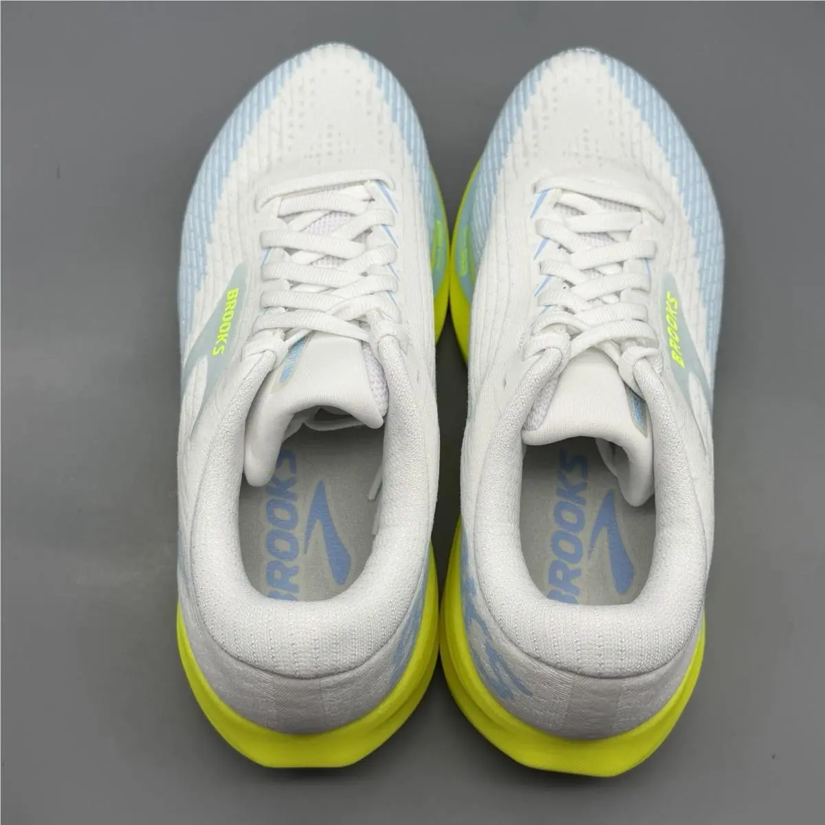 Brooks shoes - Brooks Ghost Amp - Ghost Amp - 1204861B130 - White (UPC: 0195394901276) 5