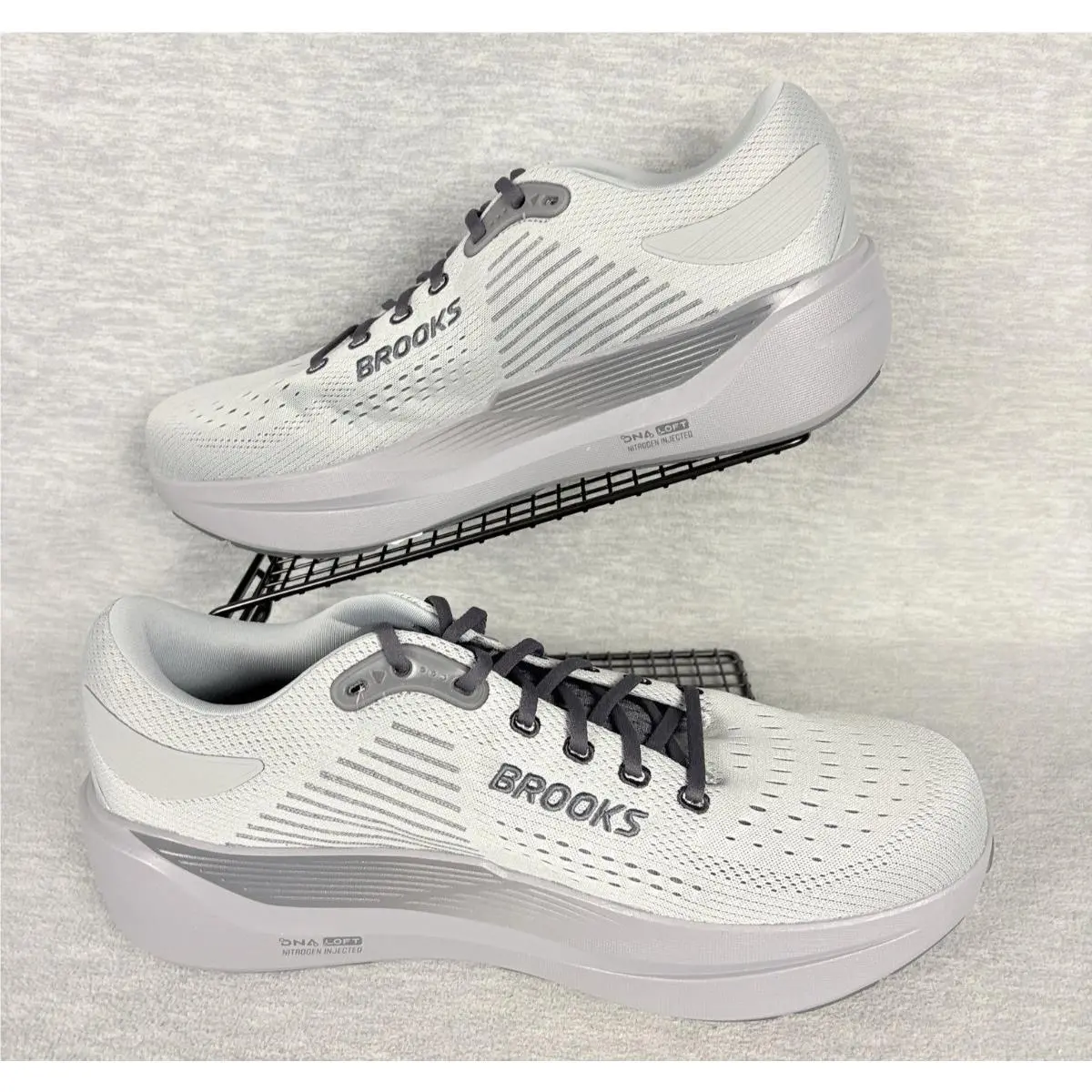 Brooks shoes - Brooks Ghost Max - Ghost Max - White 1