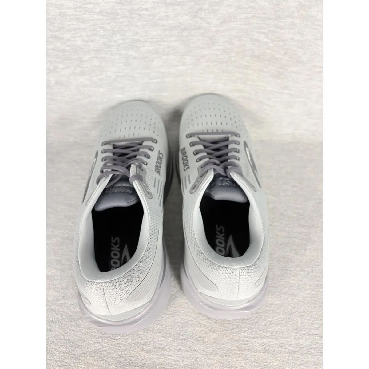 Brooks shoes - Brooks Ghost Max - Ghost Max - White 3